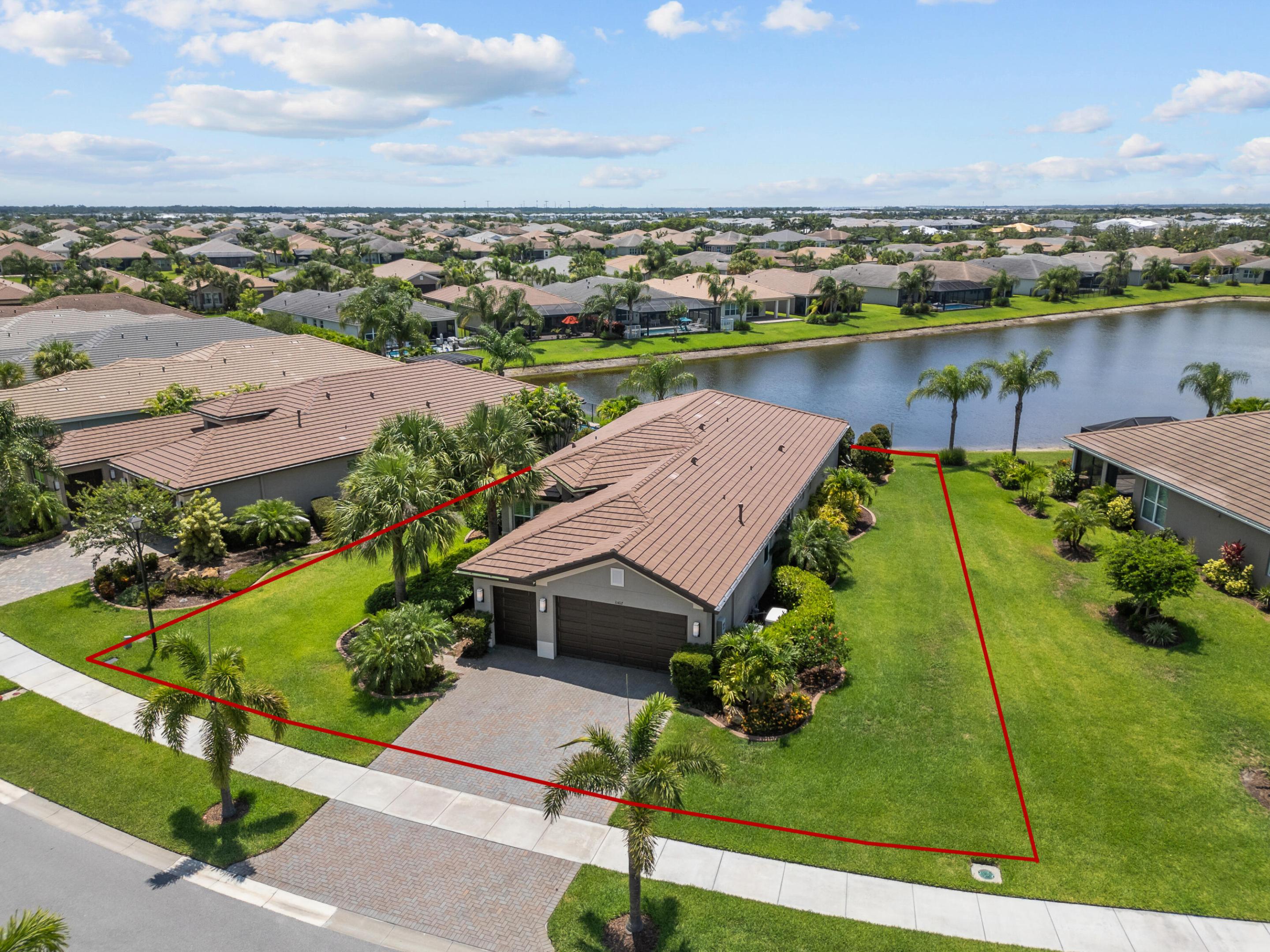 11402 SW Half Moon Lake Lane, Port St. Lucie
