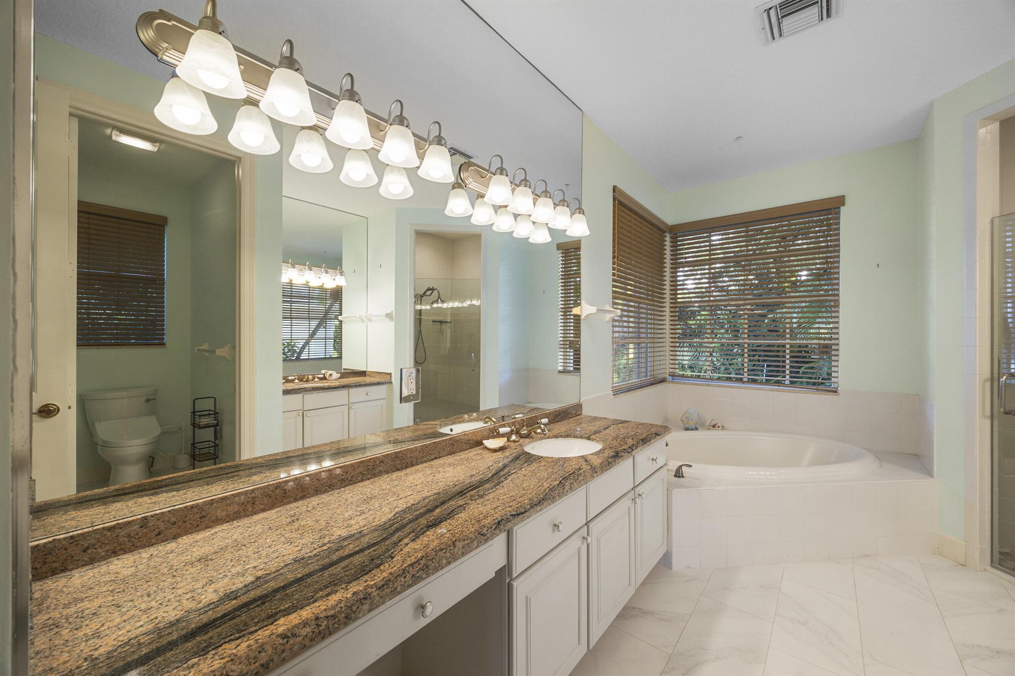 10732 SE River Ridge Court