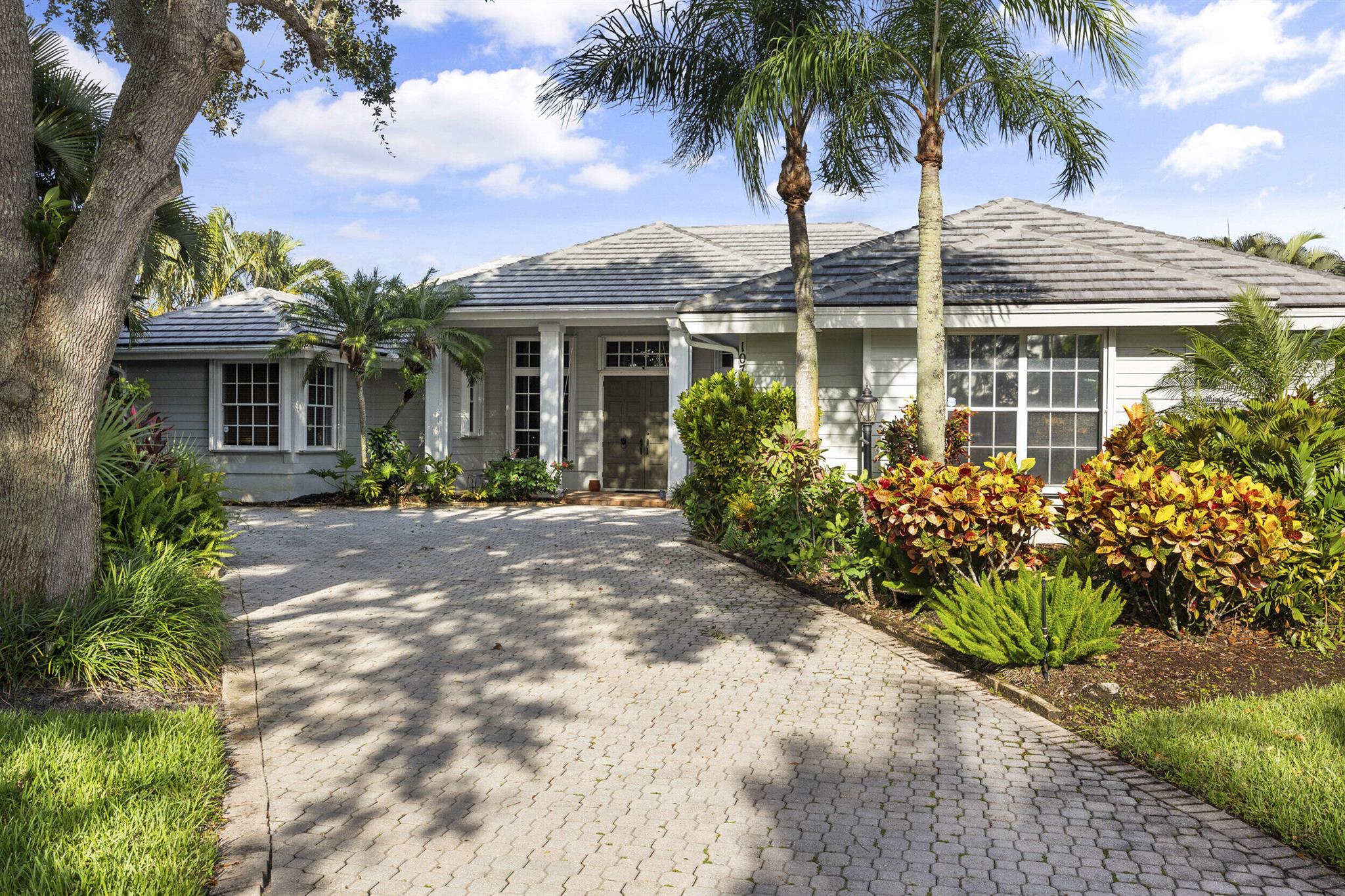 10732 SE River Ridge Court