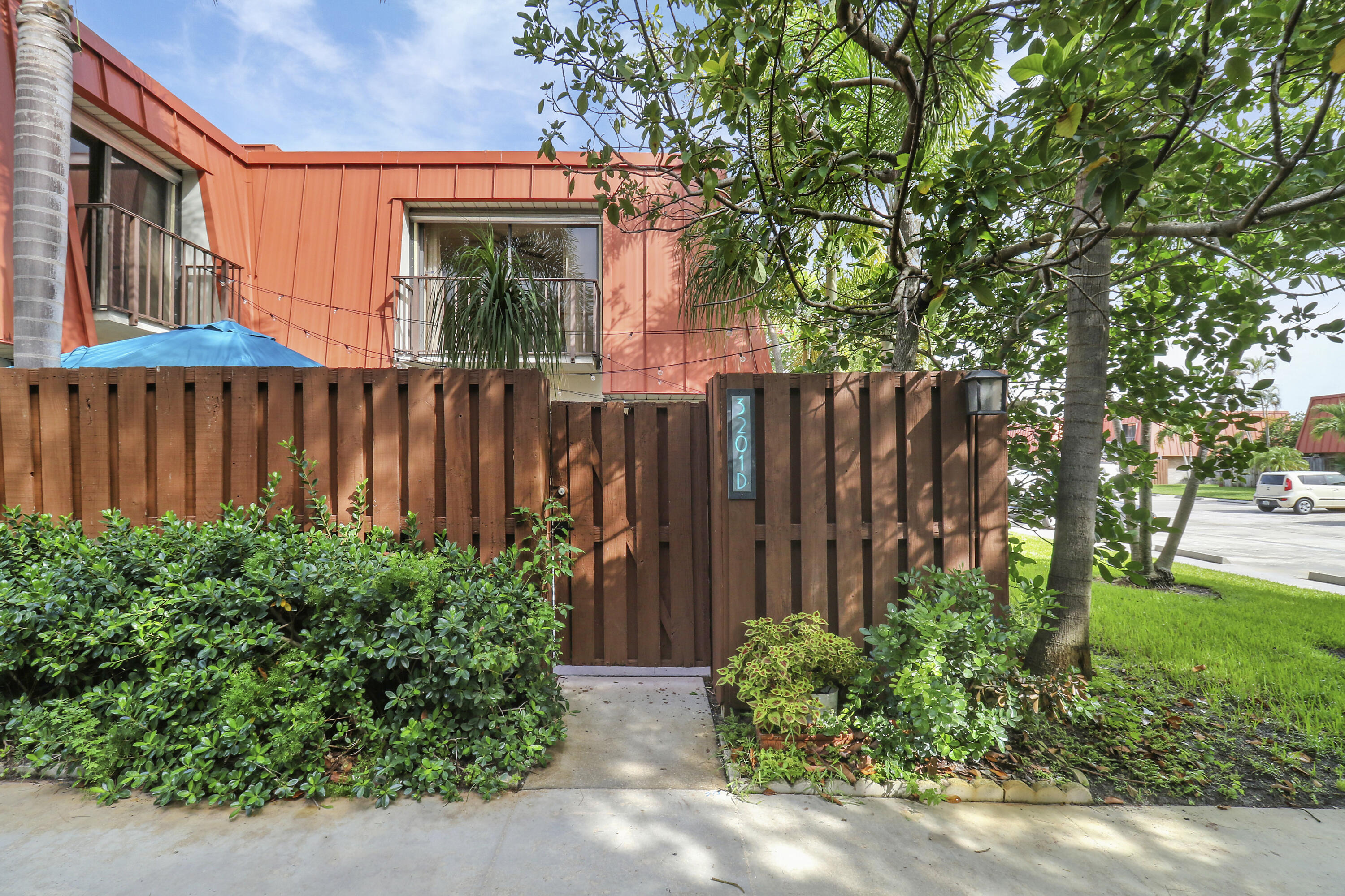 3201 Meridian Way S Unit D