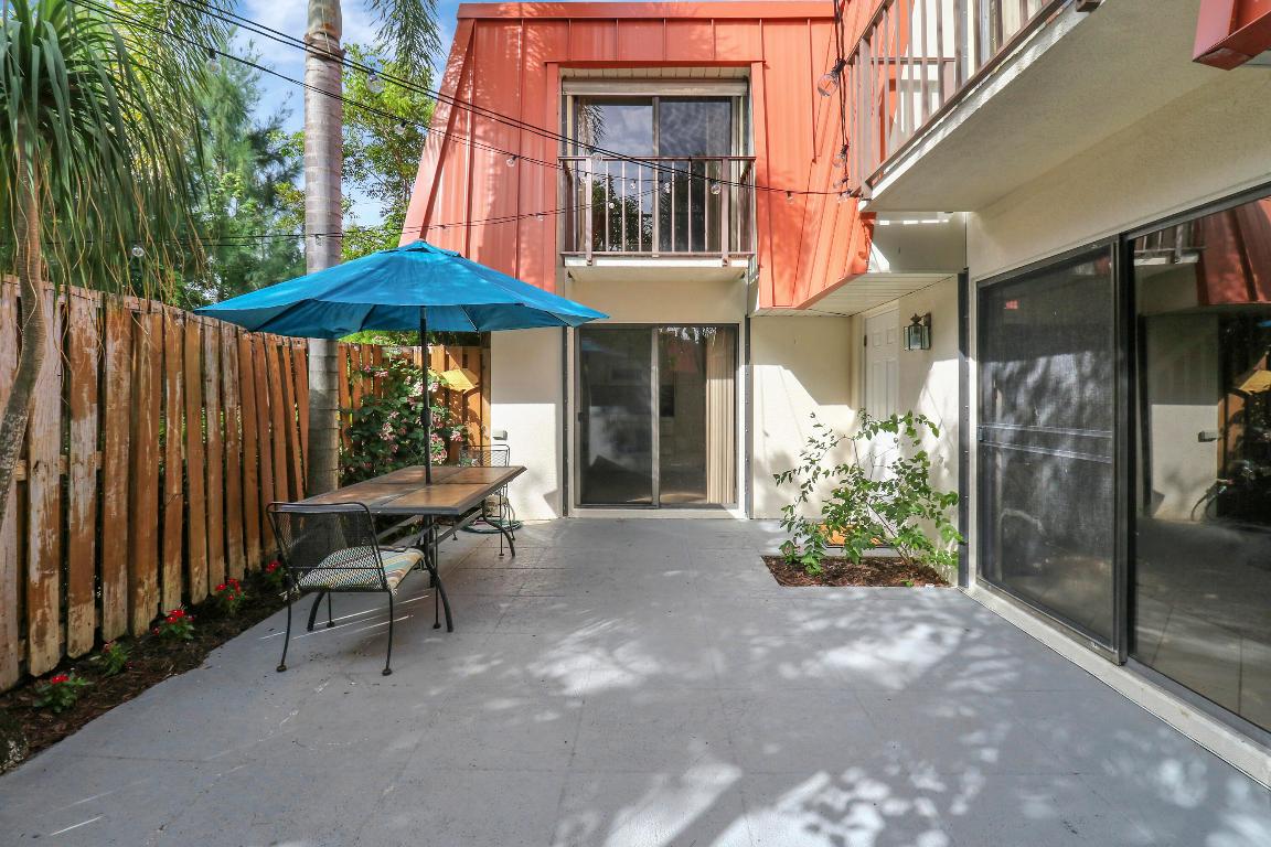 3201 Meridian Way S Unit D