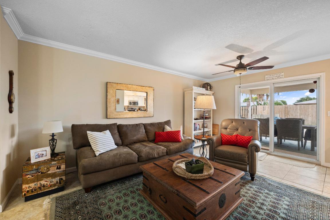 3915 Bluebell Street