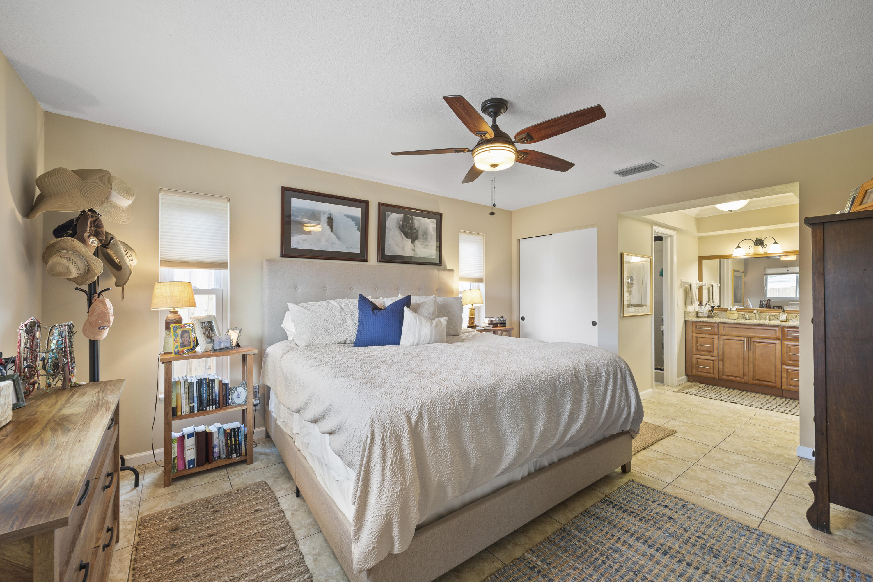 3915 Bluebell Street