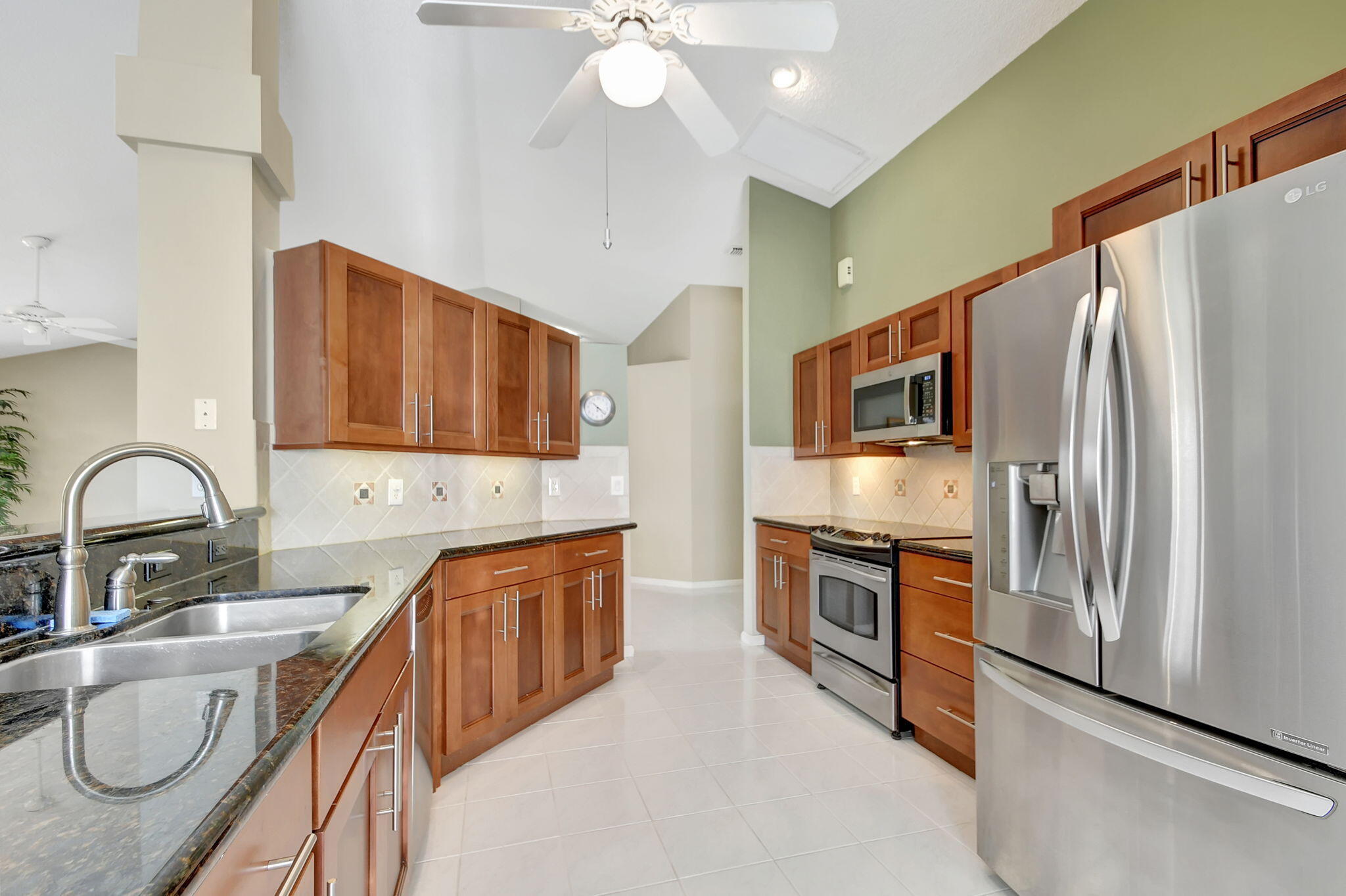 5930 Newport Village Way