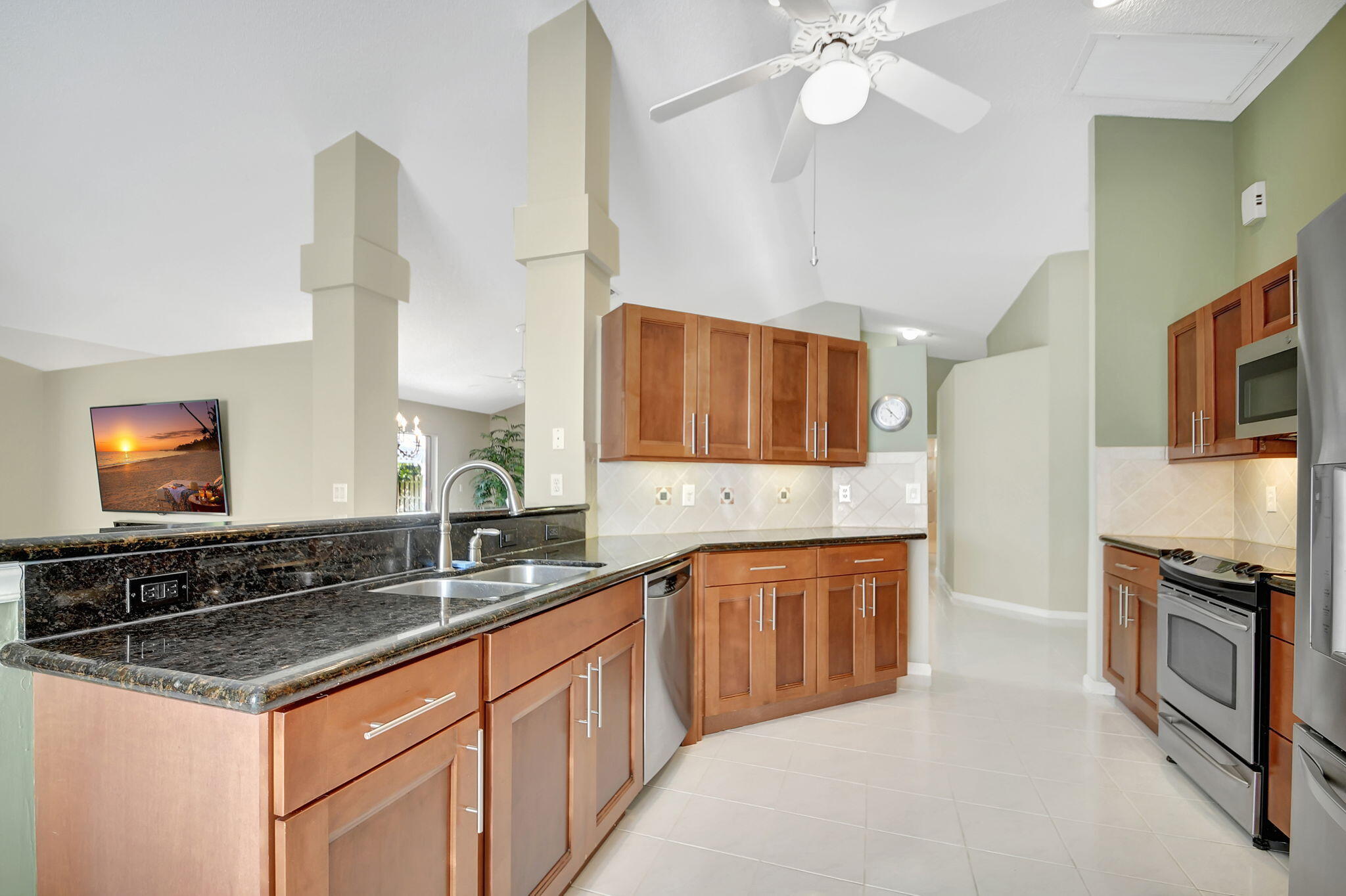 5930 Newport Village Way