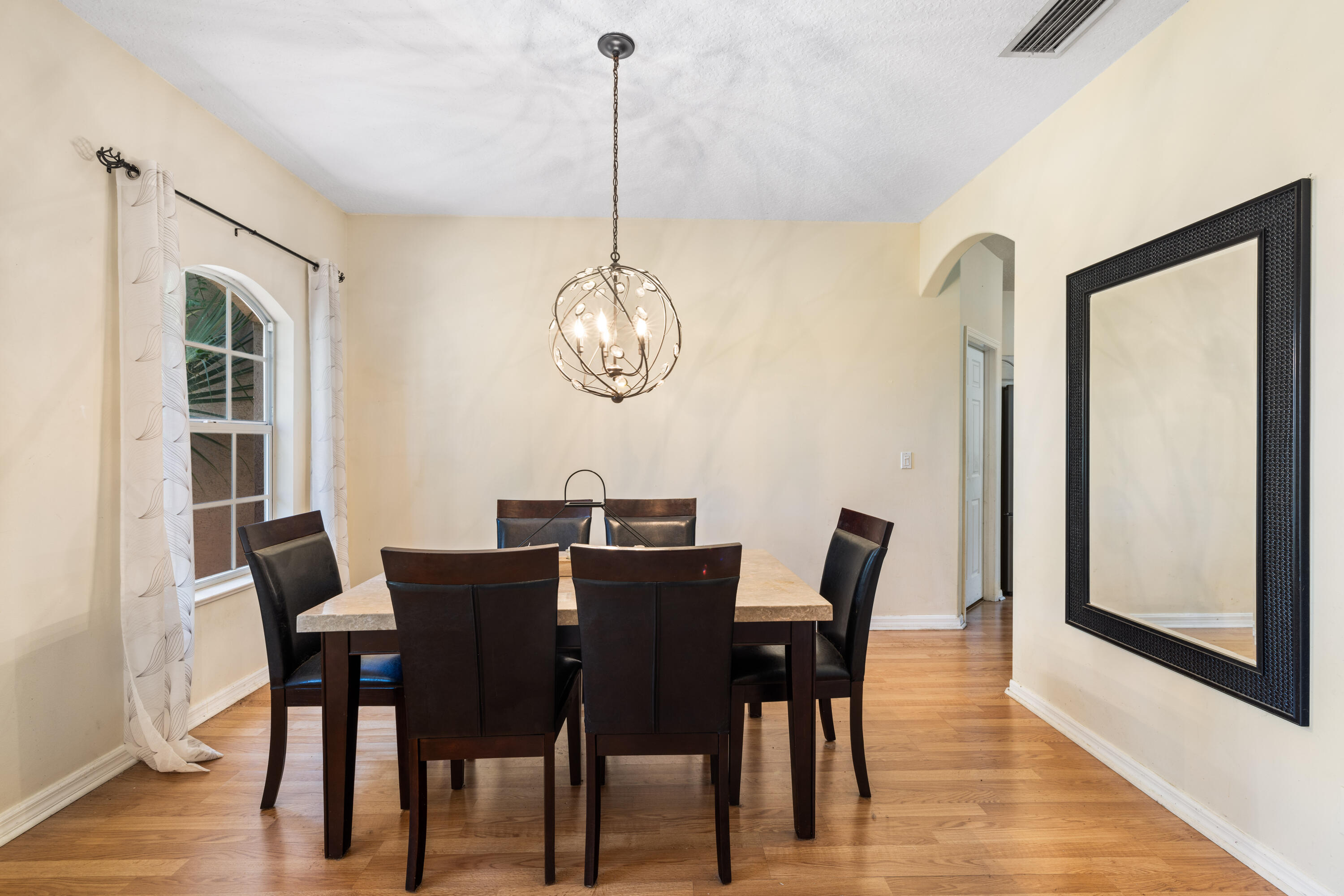 2409 SE Rival Avenue, Port St. Lucie