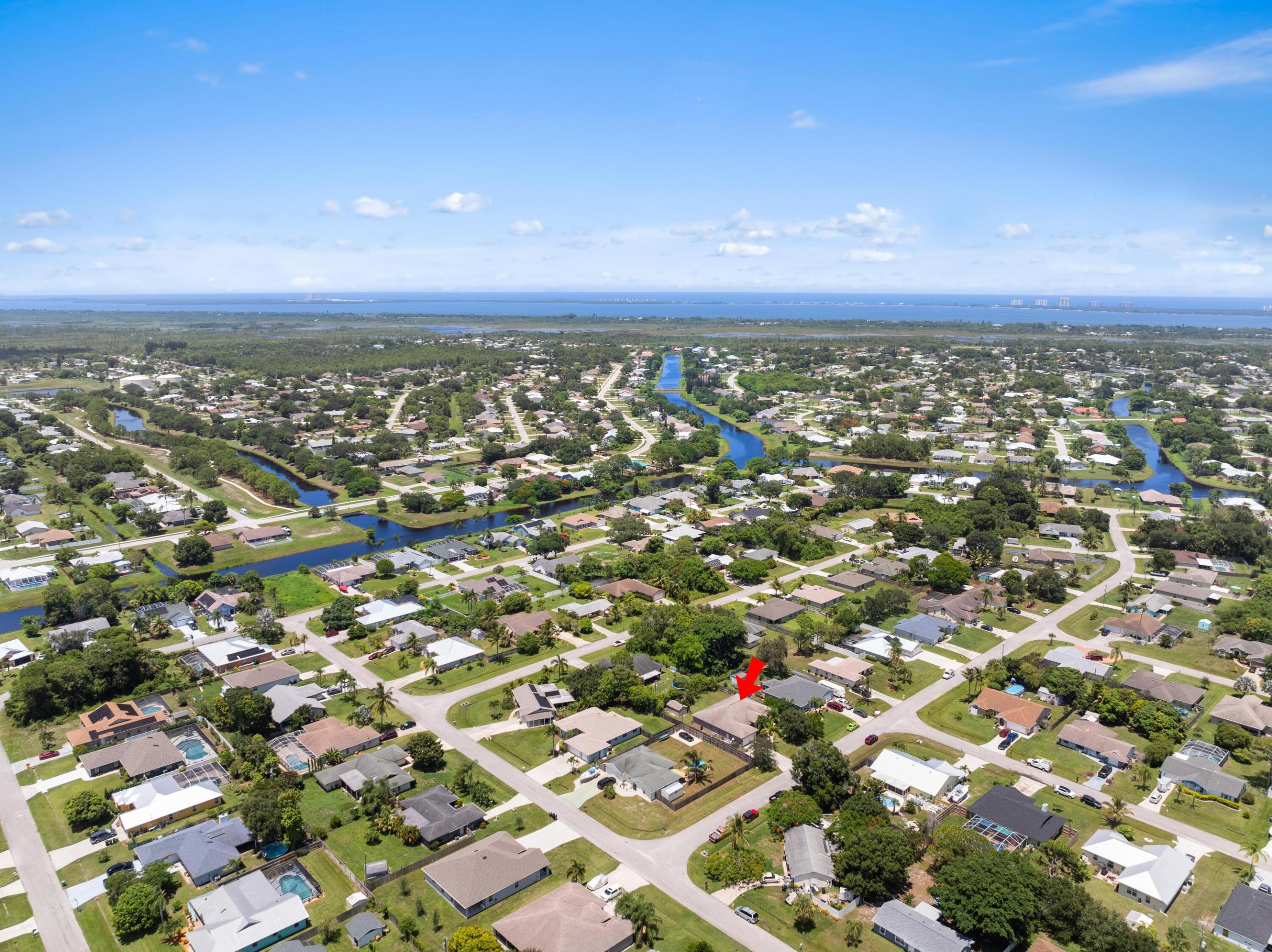 2409 SE Rival Avenue, Port St. Lucie
