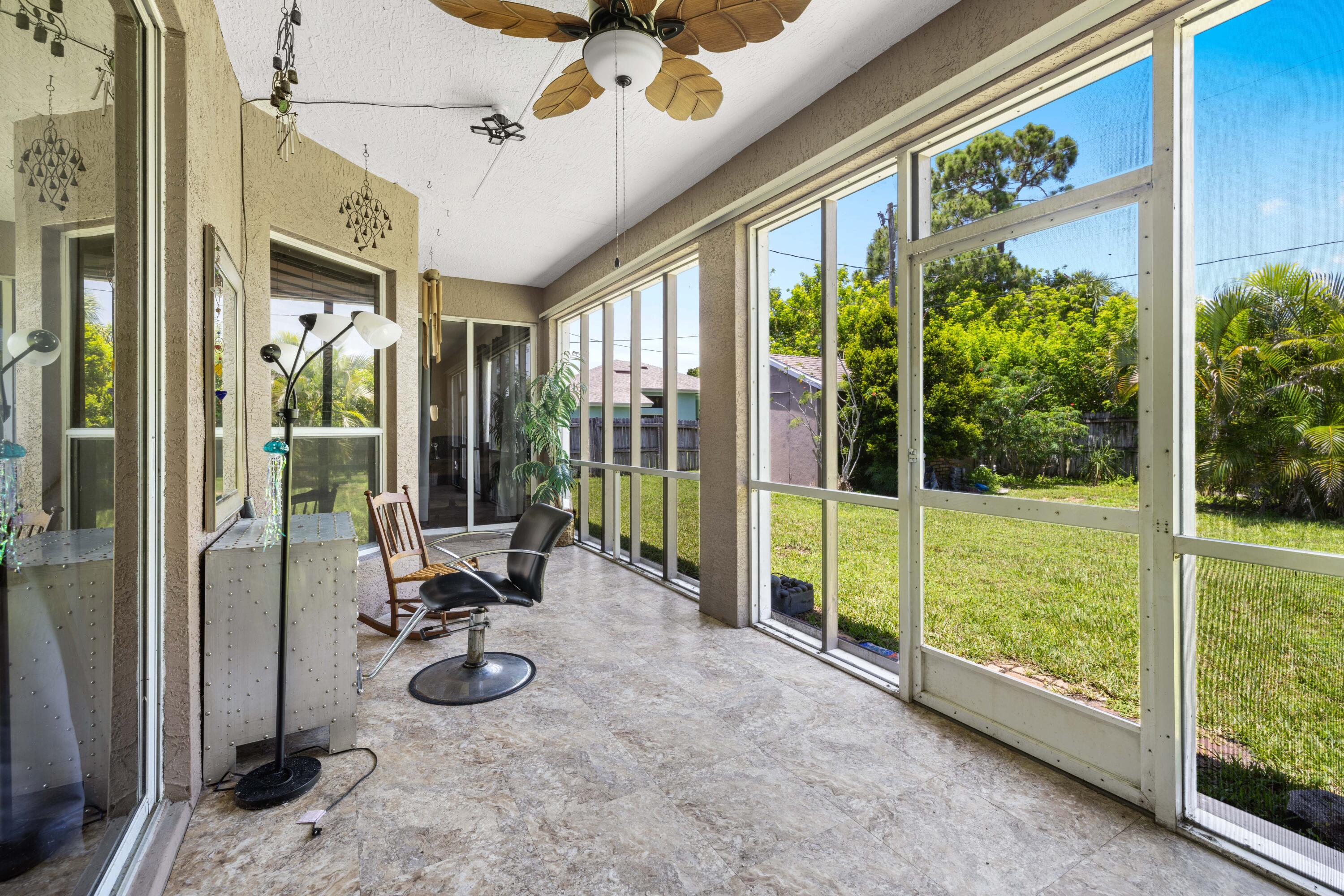 2409 SE Rival Avenue, Port St. Lucie