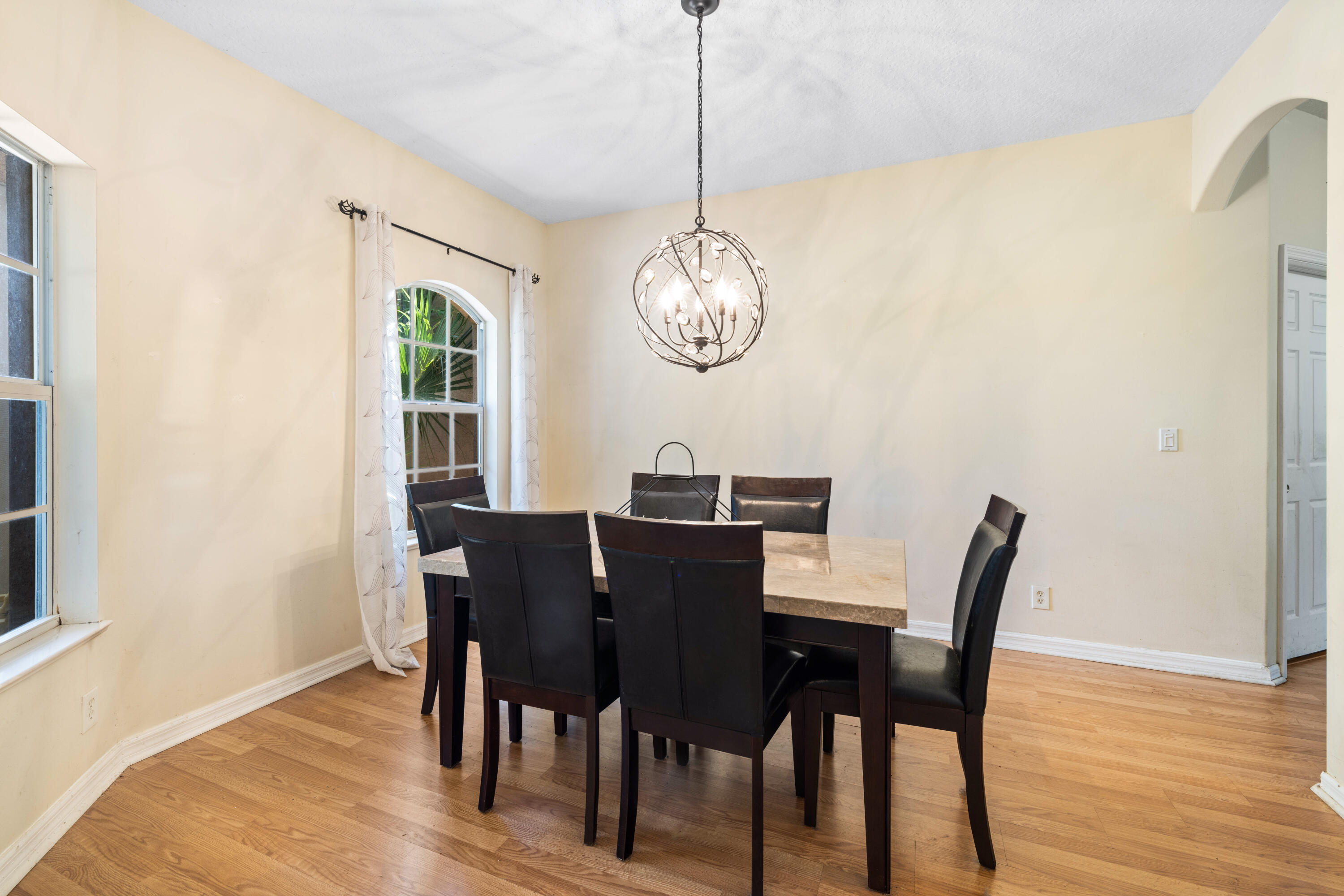 2409 SE Rival Avenue, Port St. Lucie