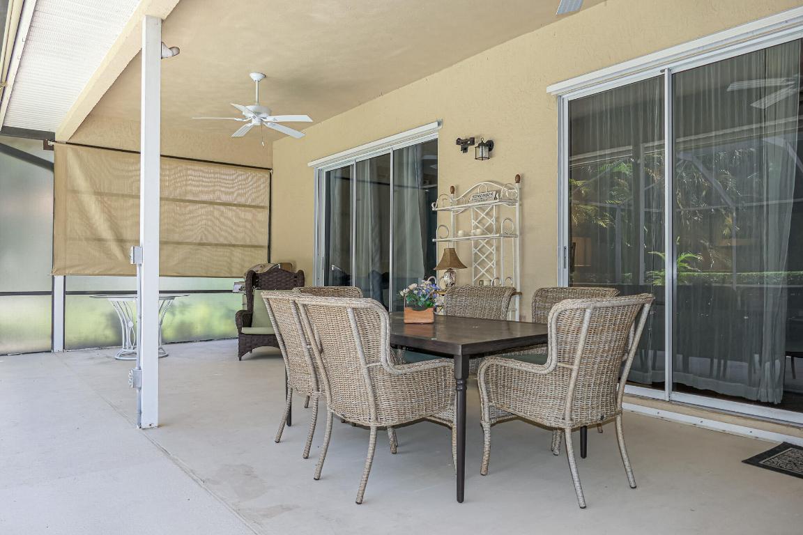 2119 SW Danforth Circle