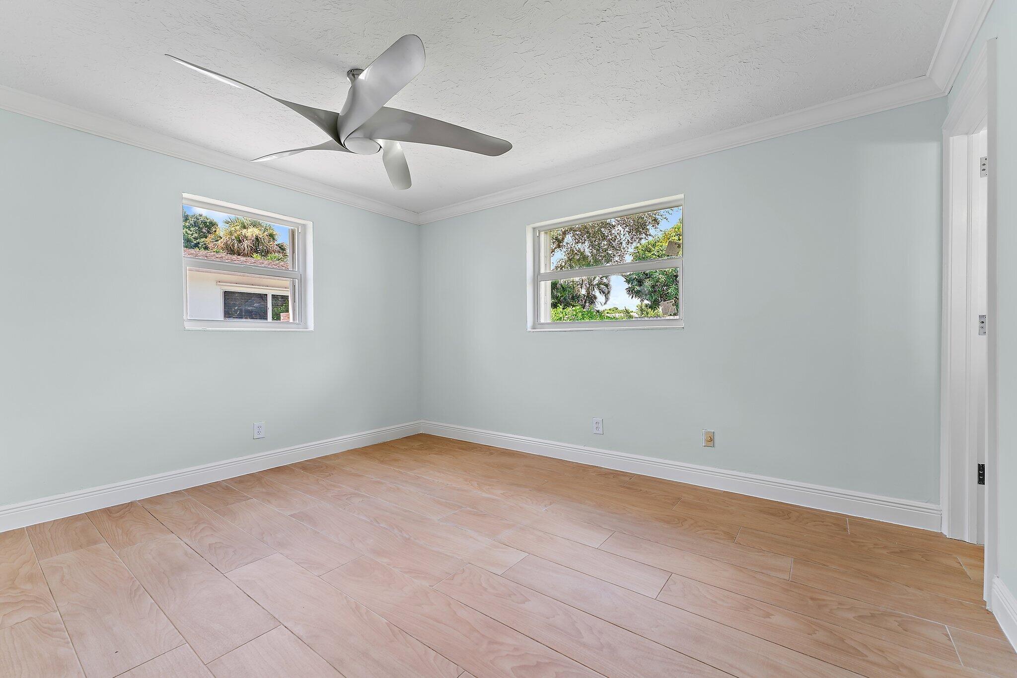 206 Circle E