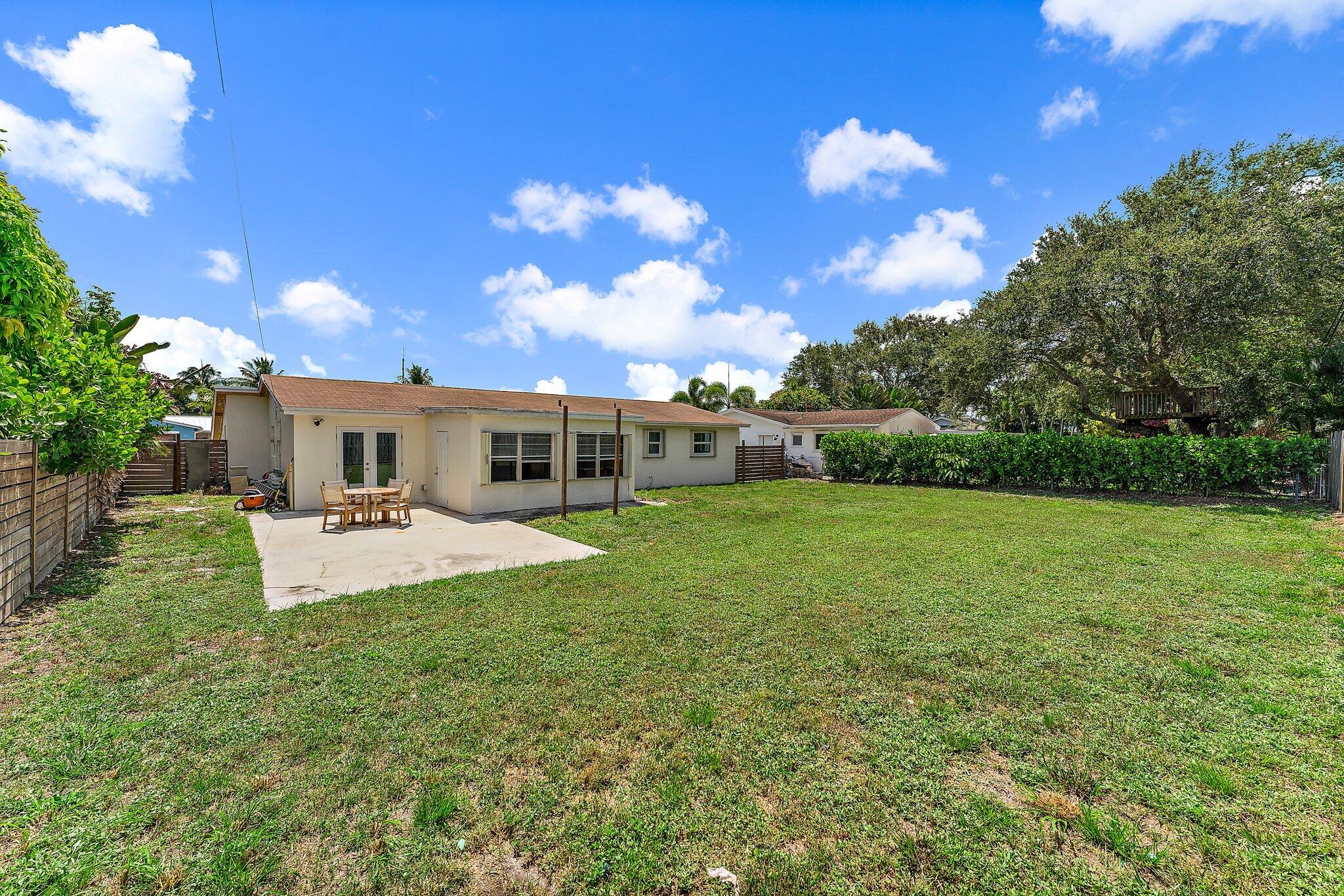 206 Circle E