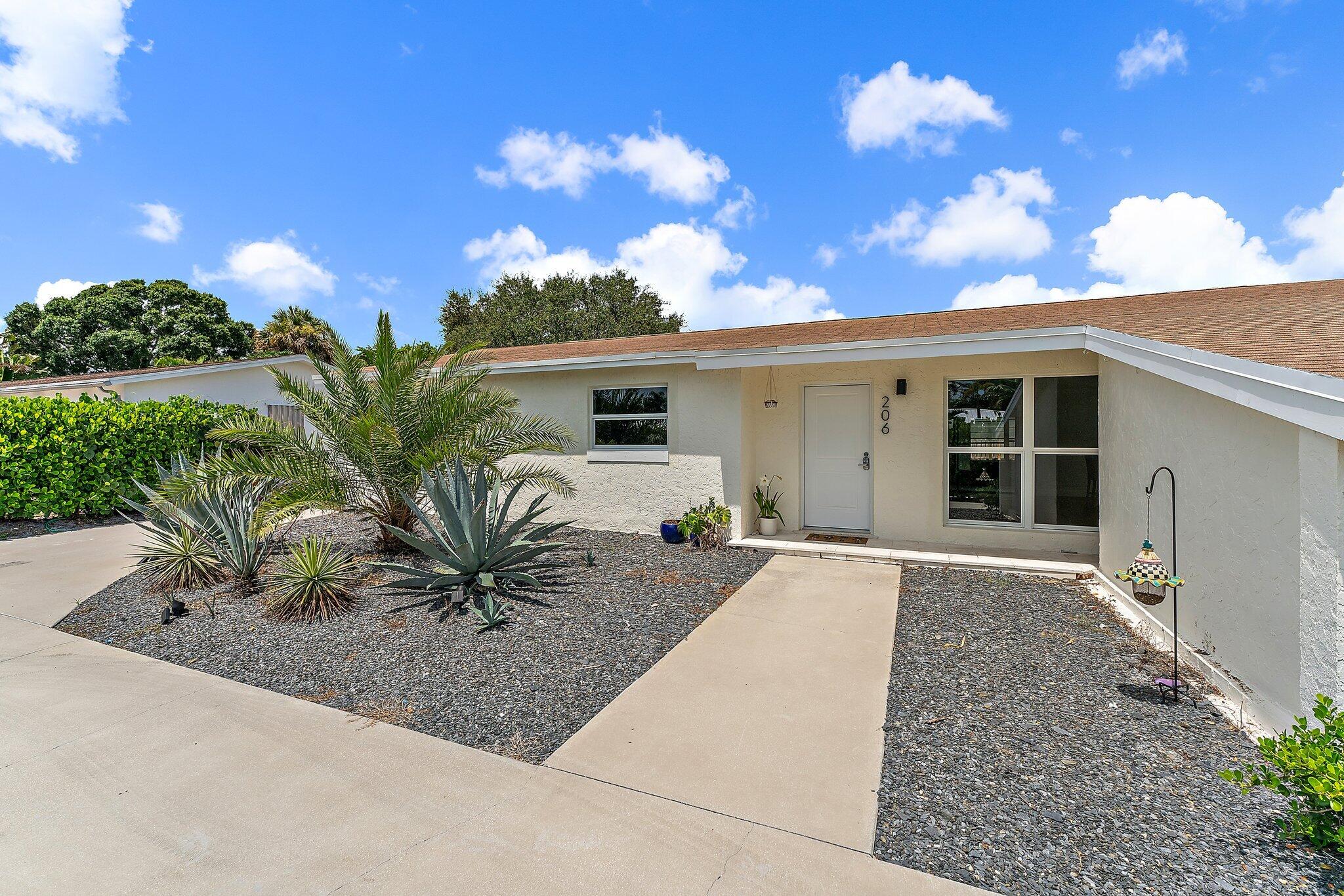 206 Circle E