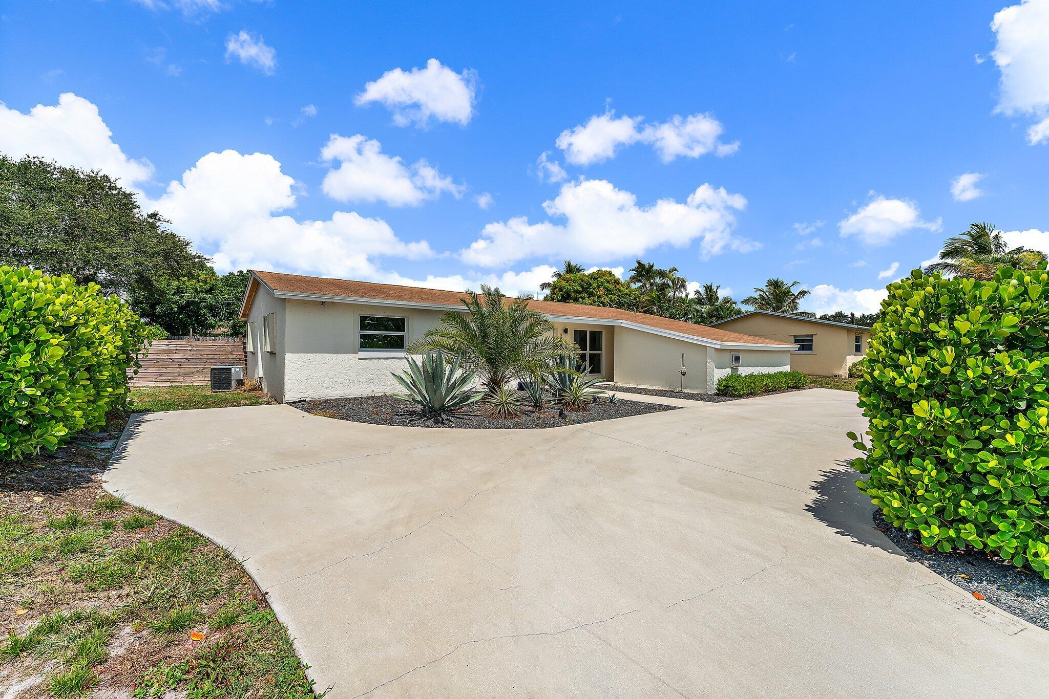 206 Circle E