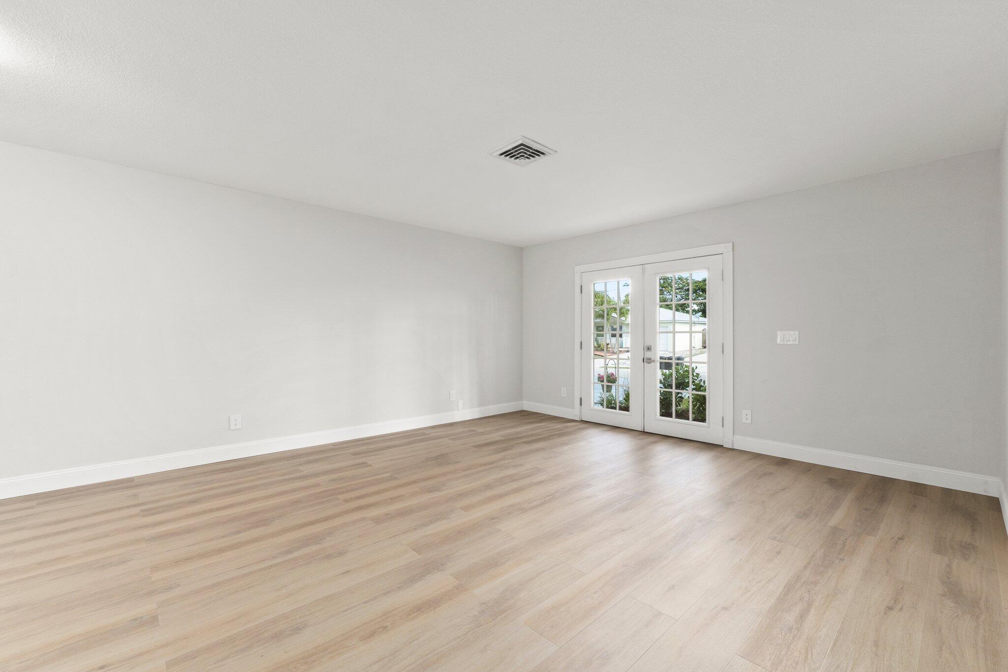 1720 NE 23rd Terrace