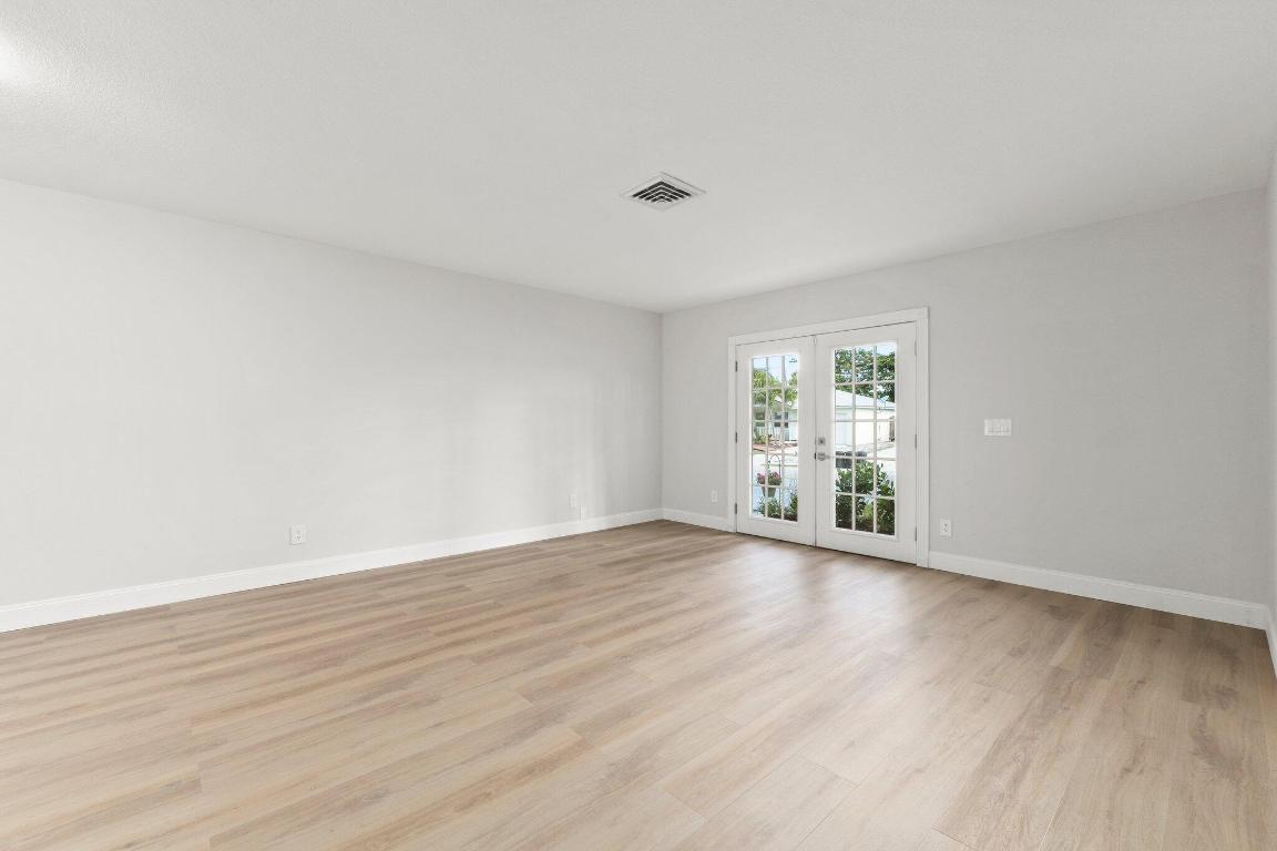 1720 NE 23rd Terrace