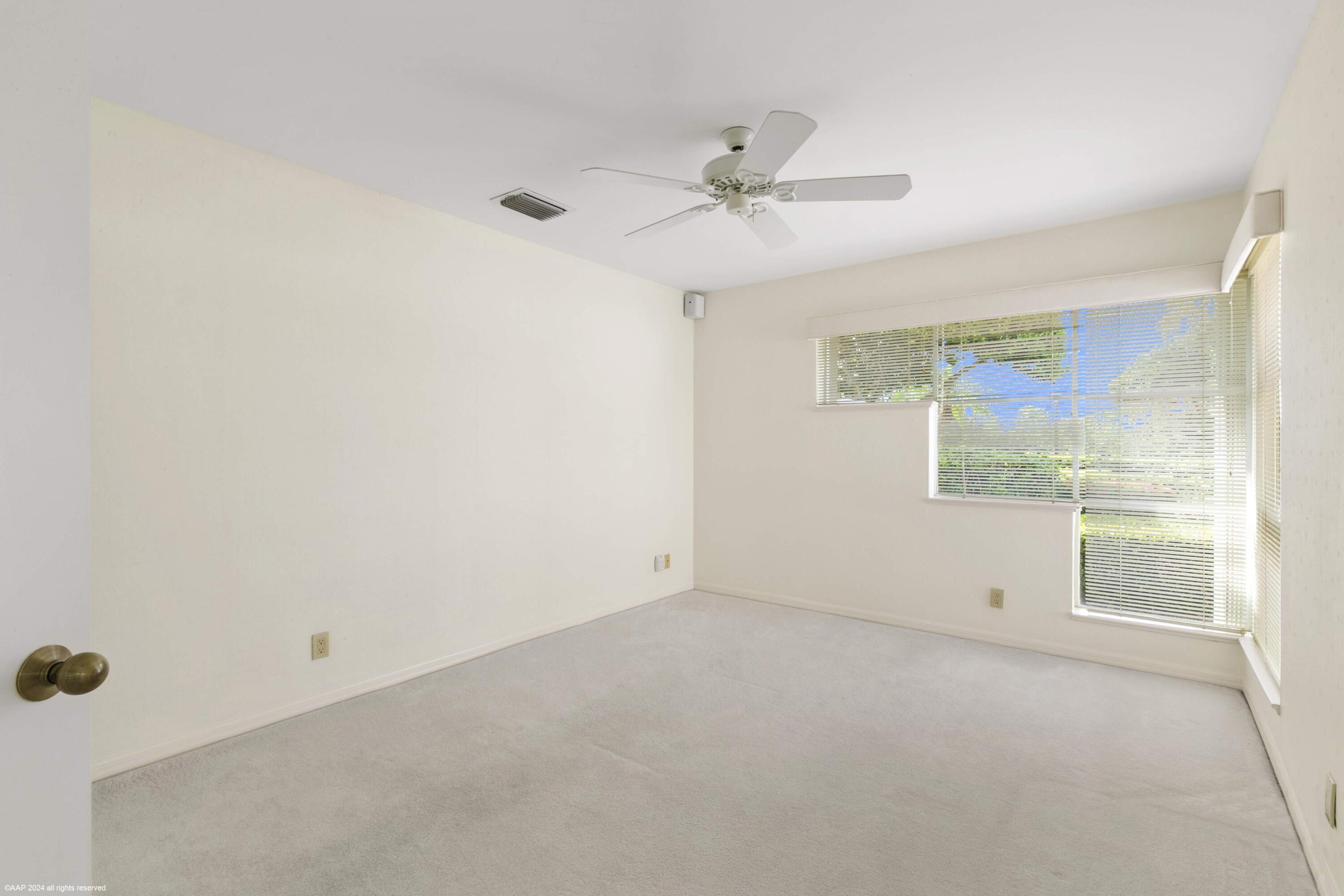 1512 NW Sweet Bay Circle