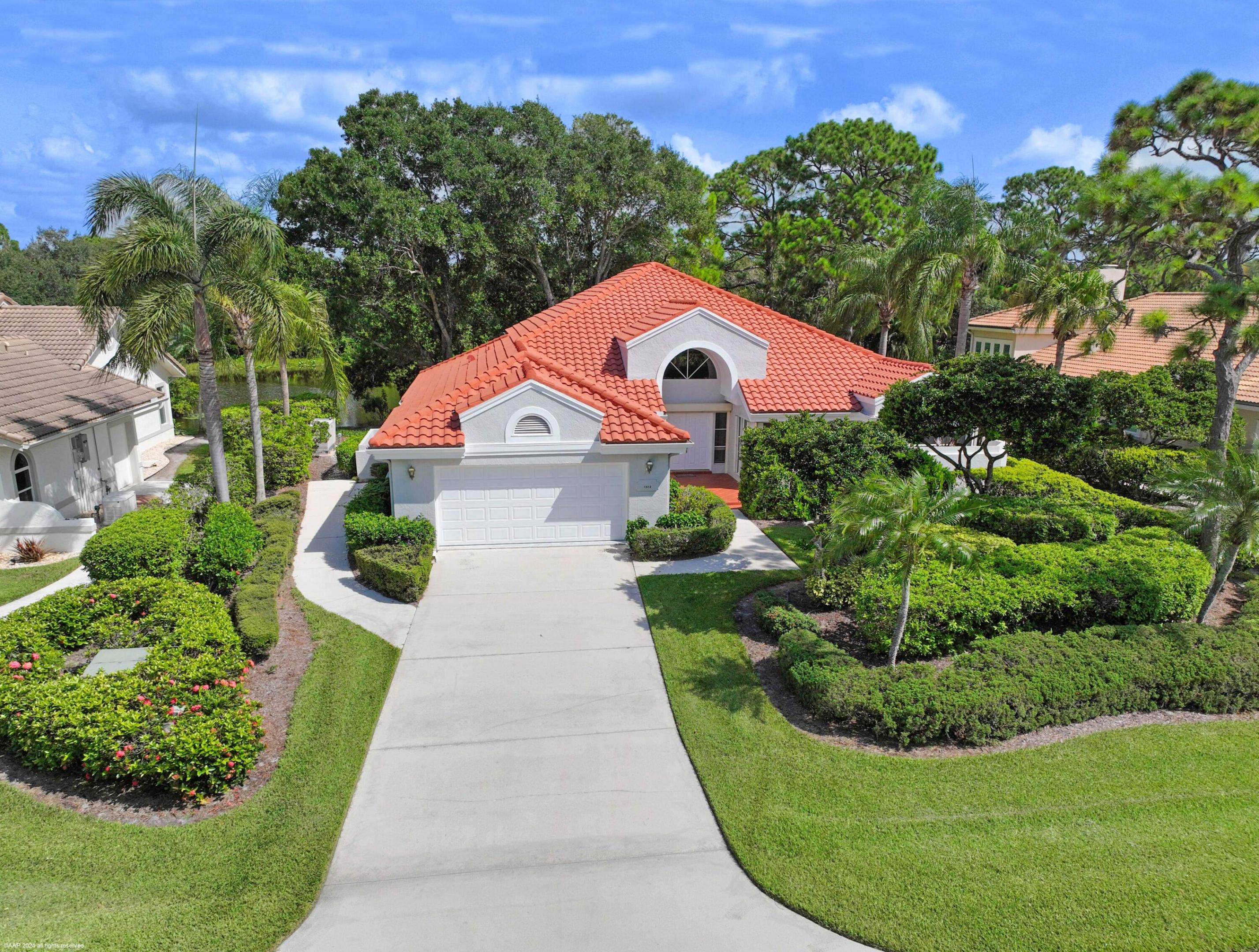 1512 NW Sweet Bay Circle