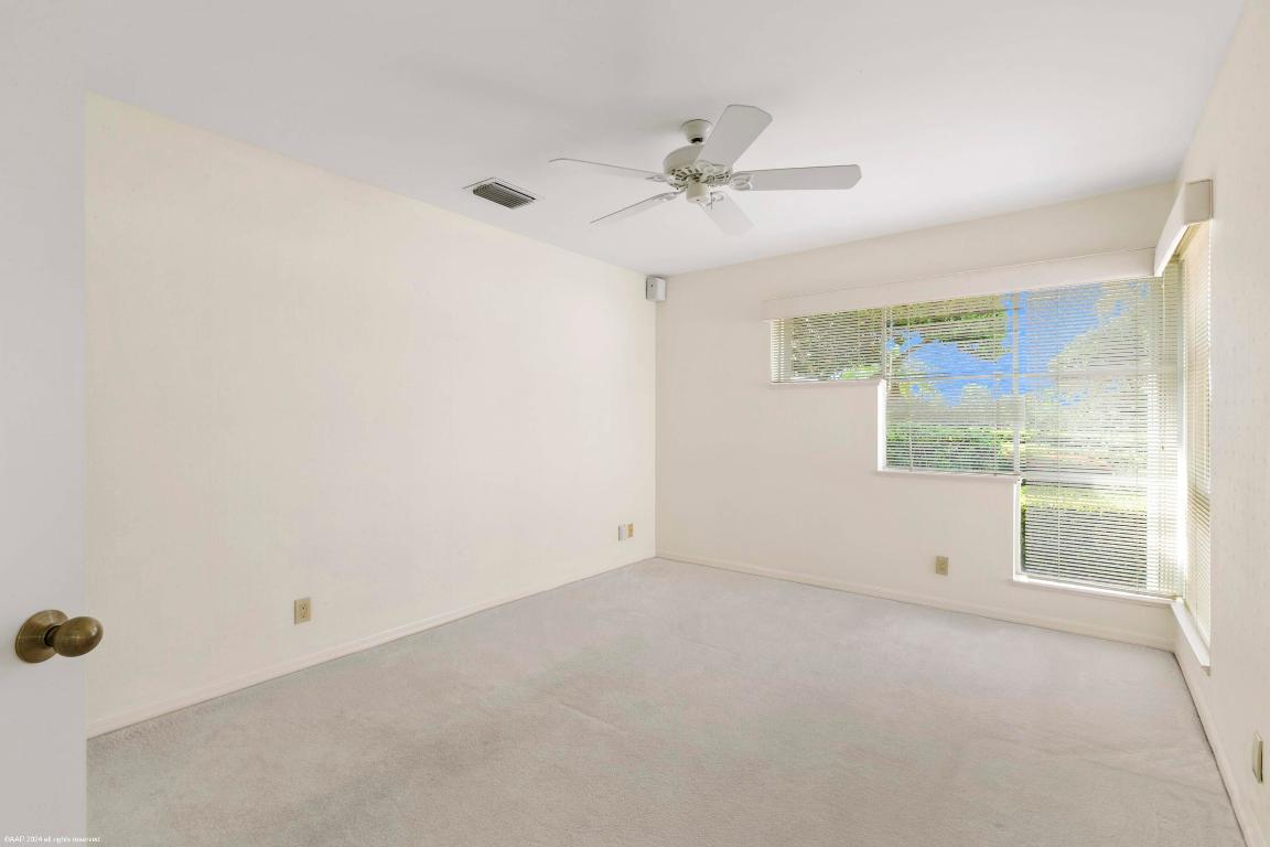 1512 NW Sweet Bay Circle