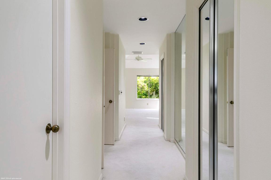 1512 NW Sweet Bay Circle