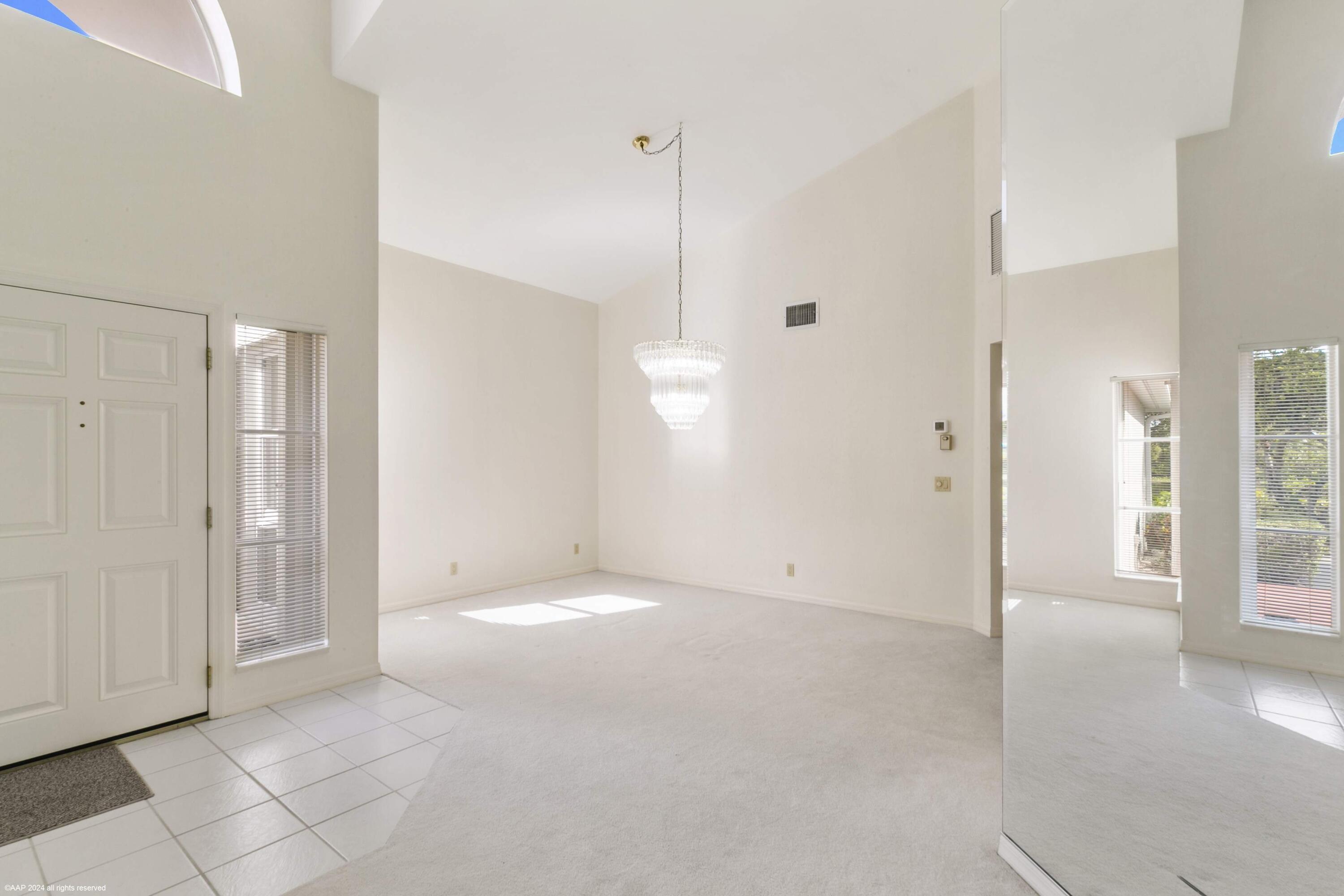 1512 NW Sweet Bay Circle
