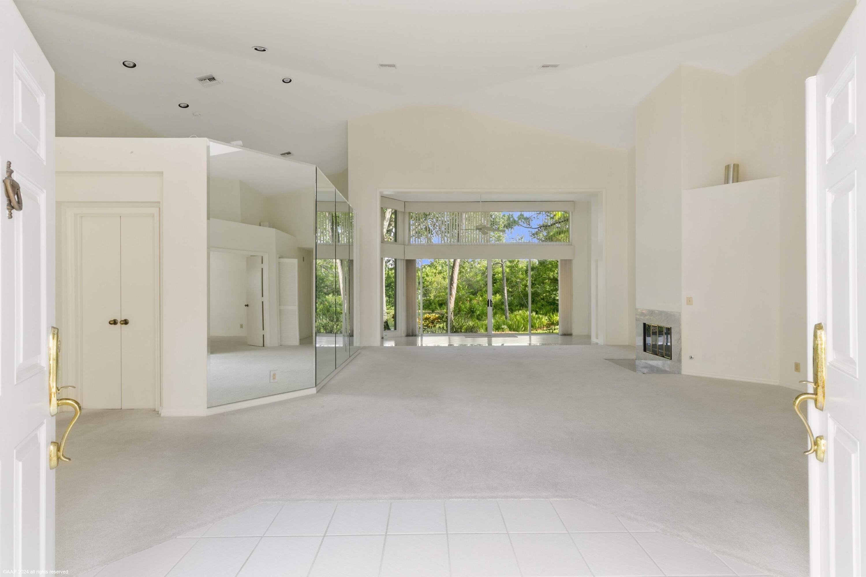 1512 NW Sweet Bay Circle