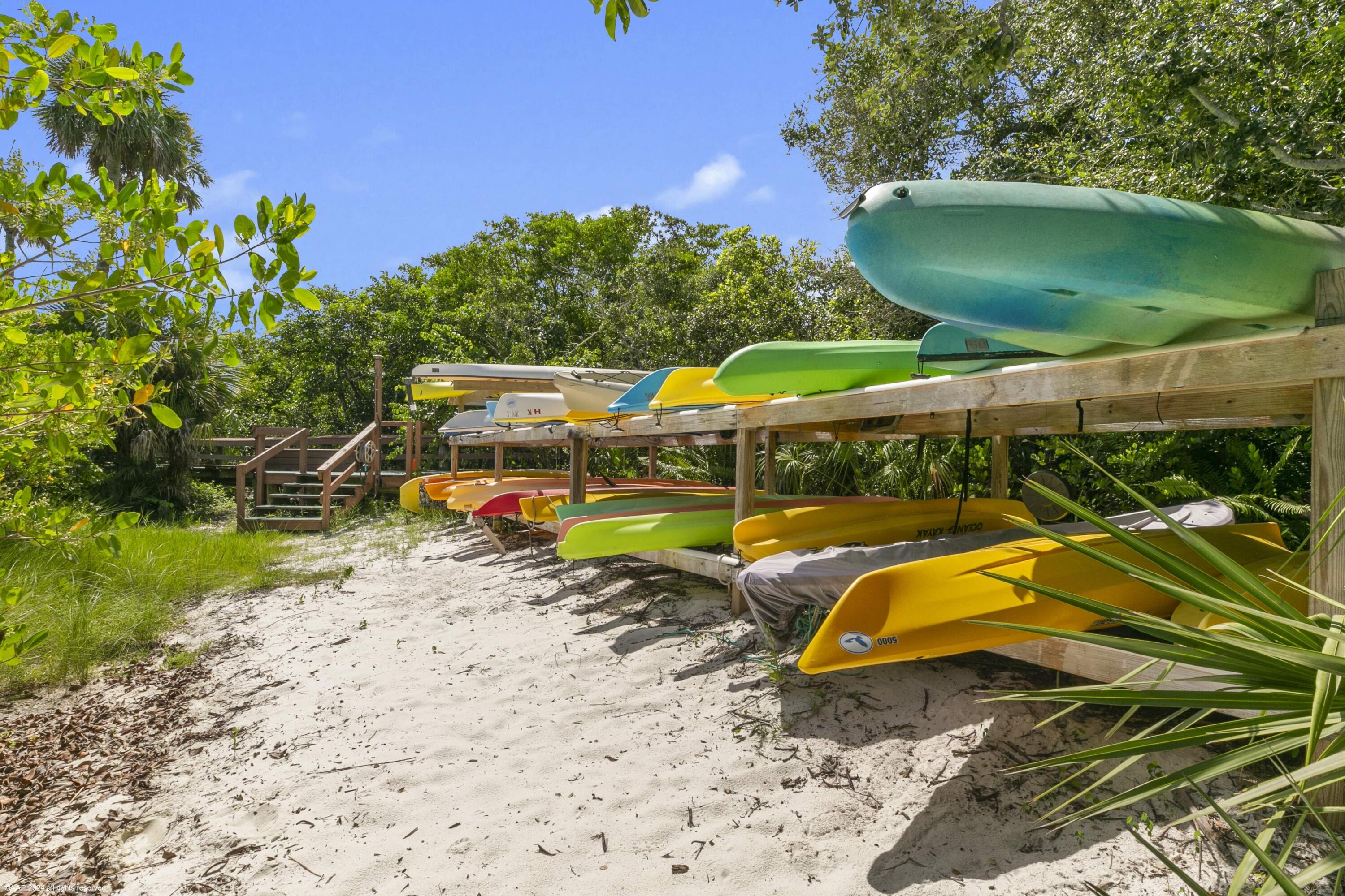 1512 NW Sweet Bay Circle