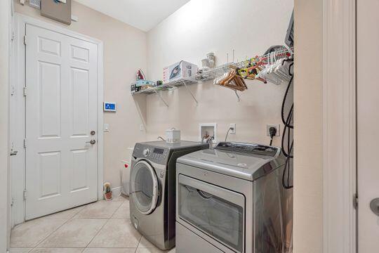 2176 NW Diamond Creek Way