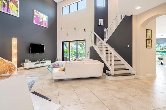 2176 NW Diamond Creek Way