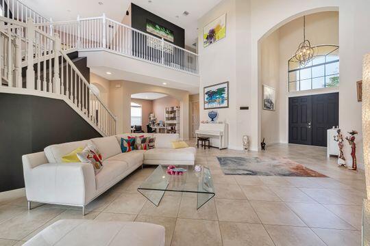 2176 NW Diamond Creek Way