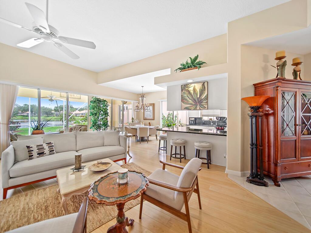 1466 SW Eagleglen Place