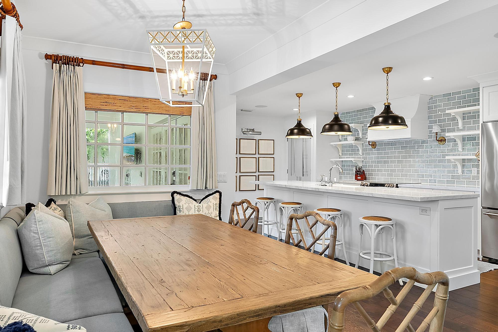 168 SE Turtle Creek Drive