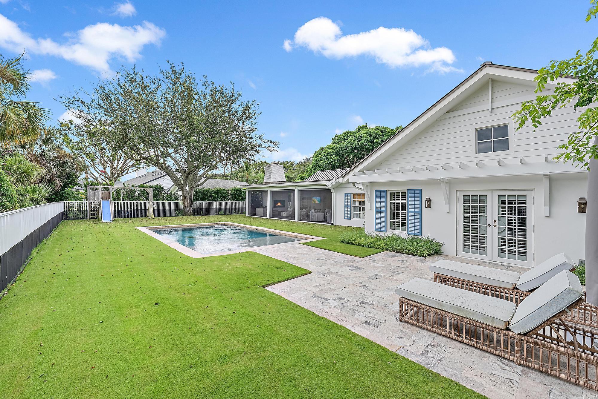 168 SE Turtle Creek Drive