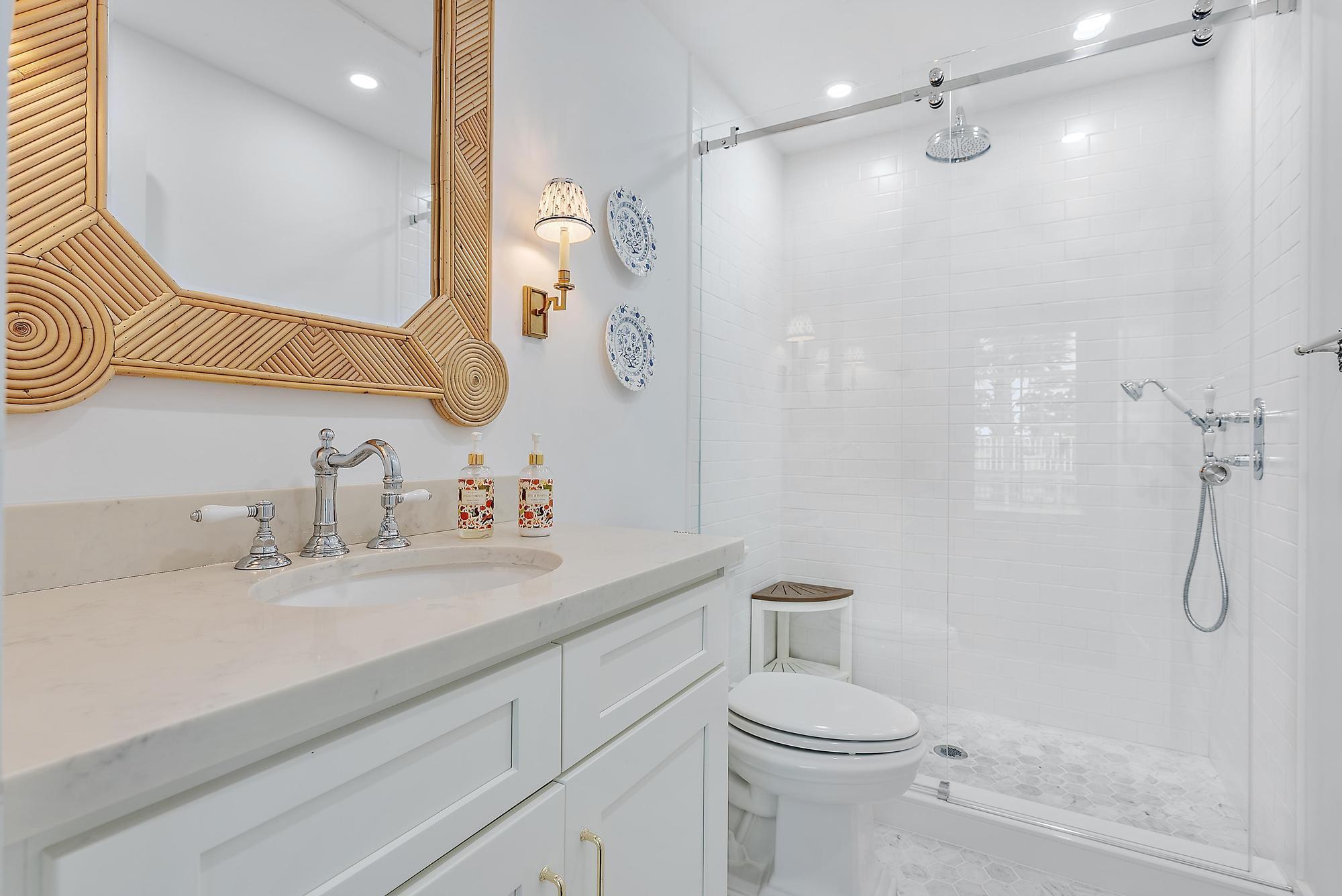 168 SE Turtle Creek Drive