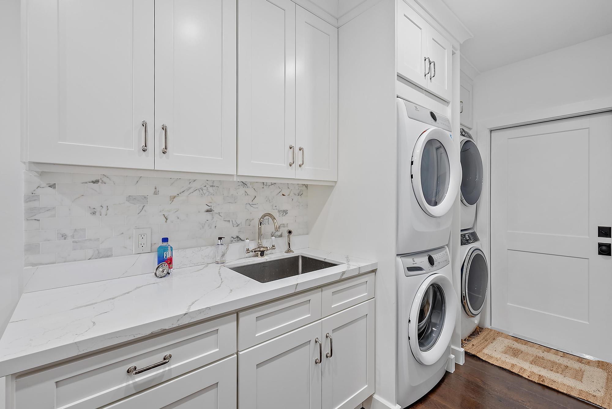 168 SE Turtle Creek Drive