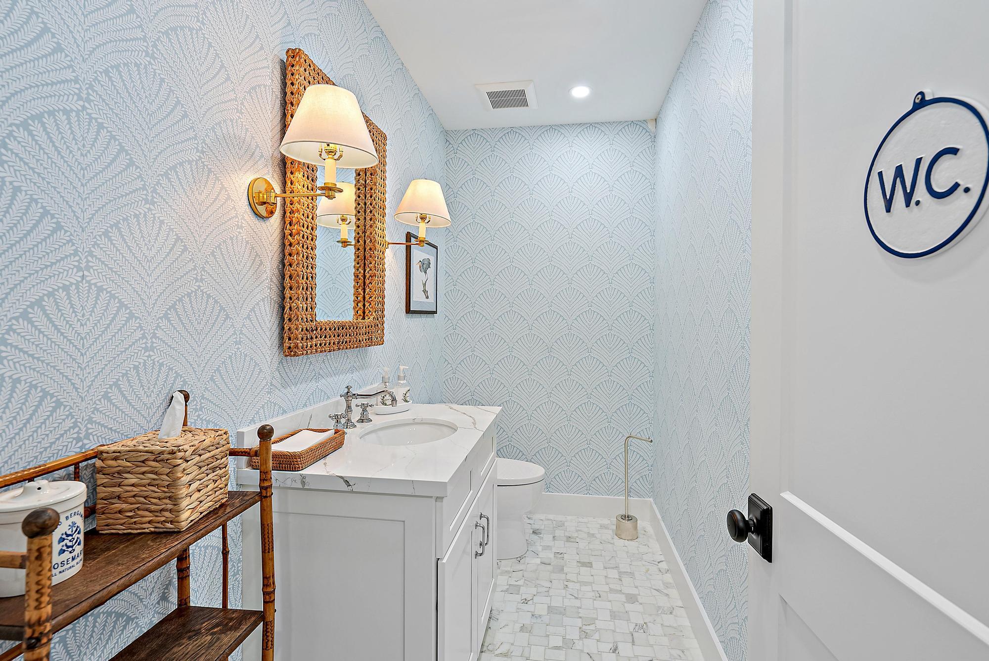 168 SE Turtle Creek Drive