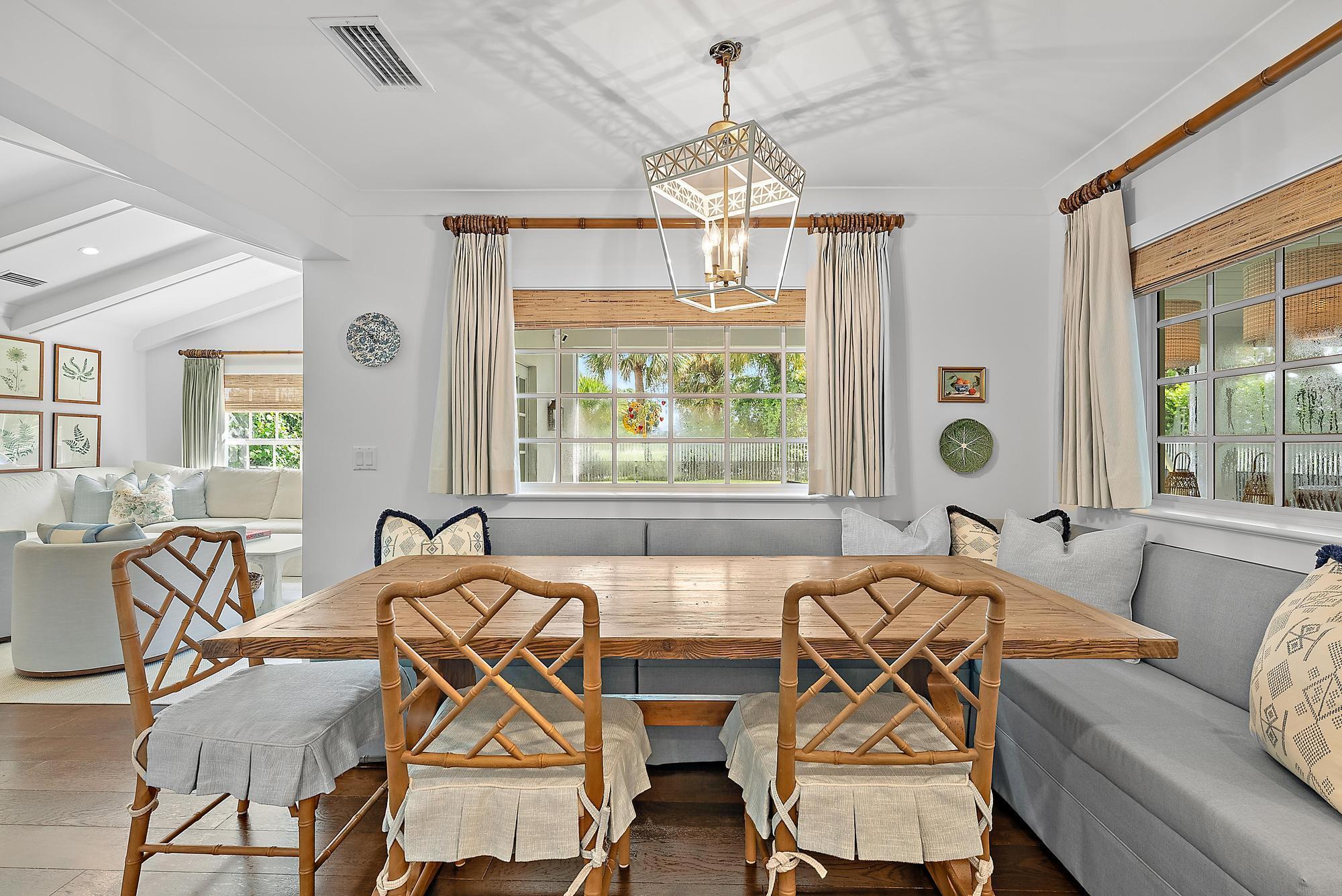 168 SE Turtle Creek Drive