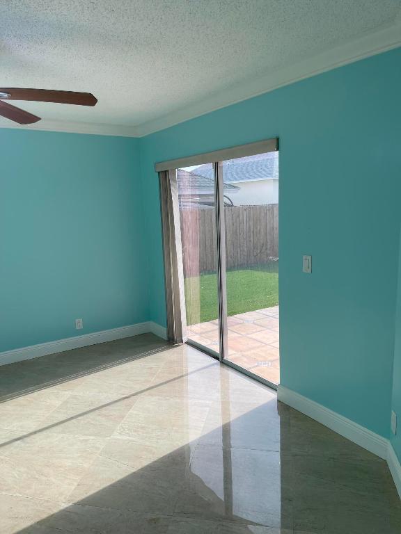 6167 Lauderdale Street