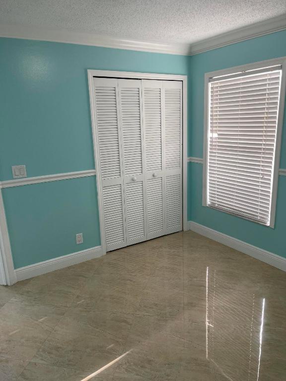 6167 Lauderdale Street