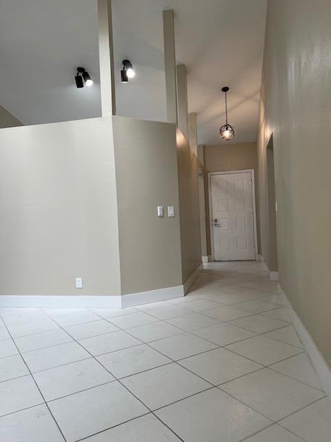 704 Lochwick Terrace 9