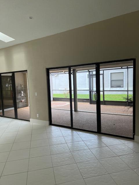 704 Lochwick Terrace 9