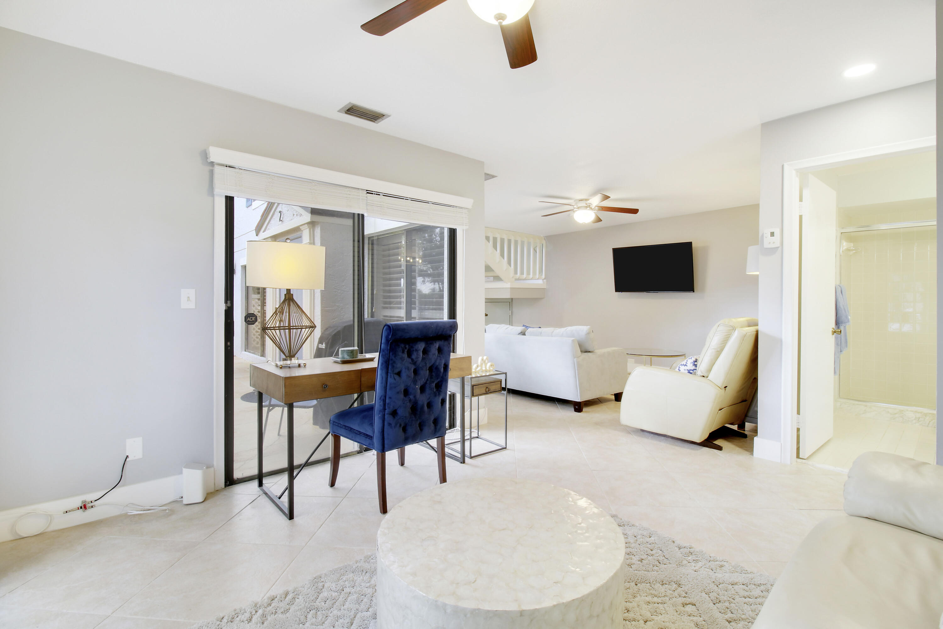 377 Prestwick Lane 2