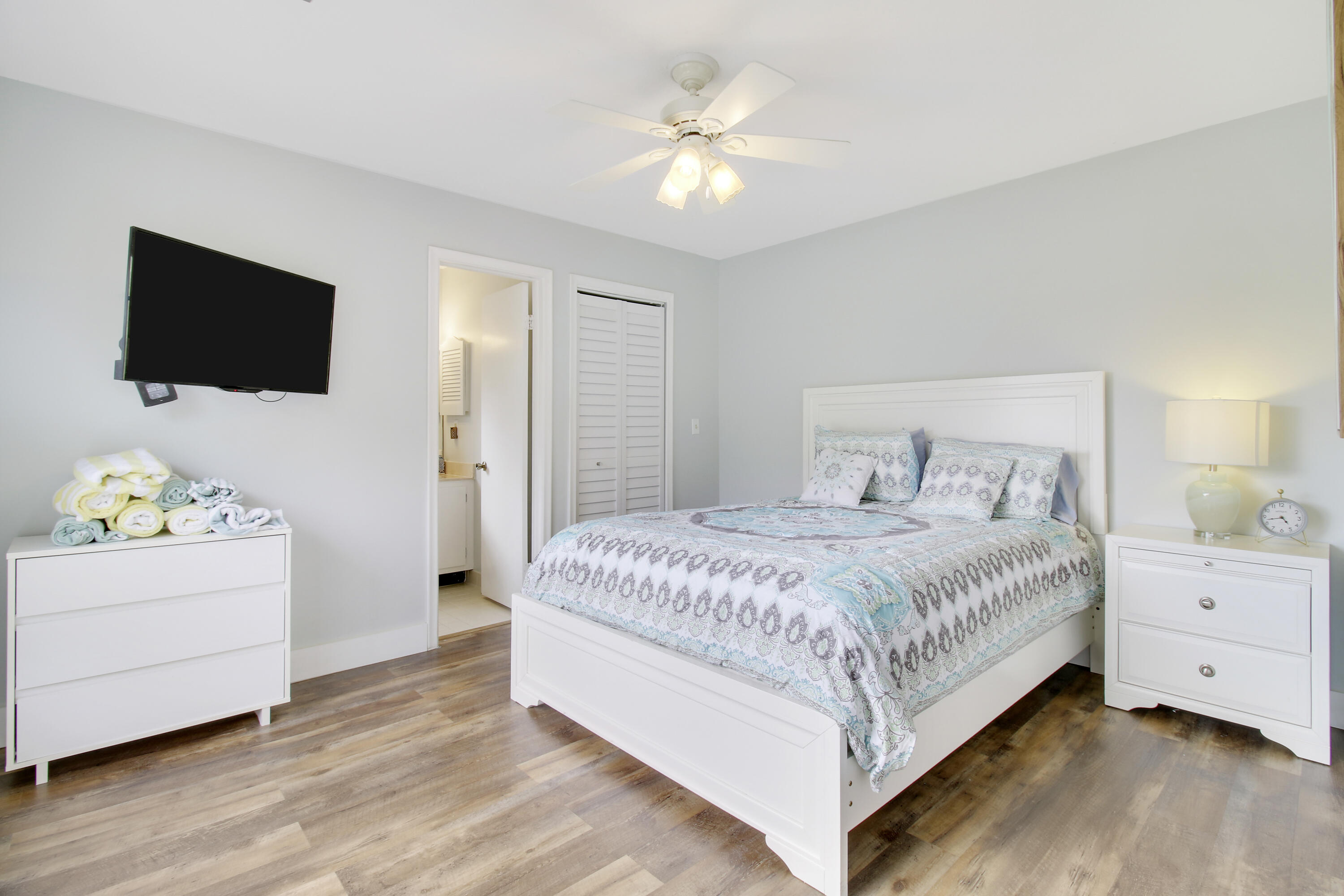 377 Prestwick Lane 2