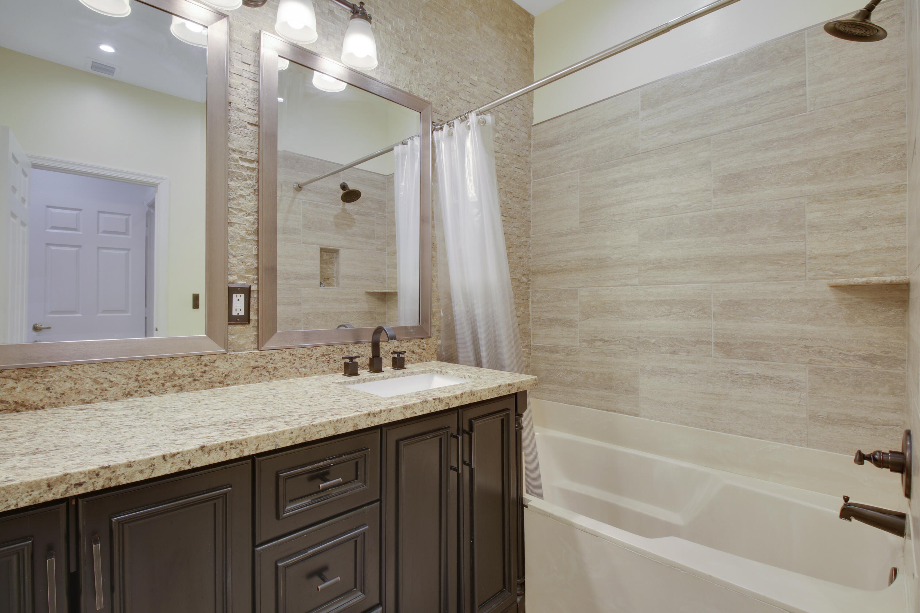 3561 Forest Hill Boulevard 68