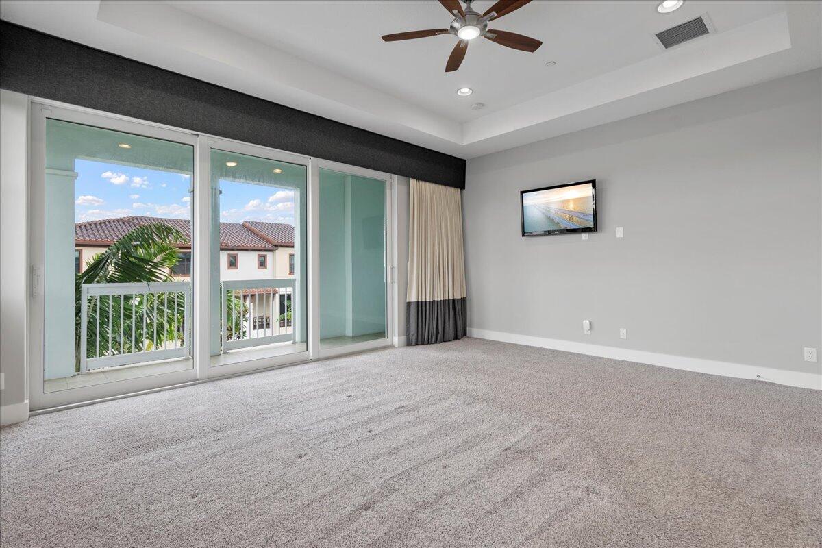 7118 Edison Place