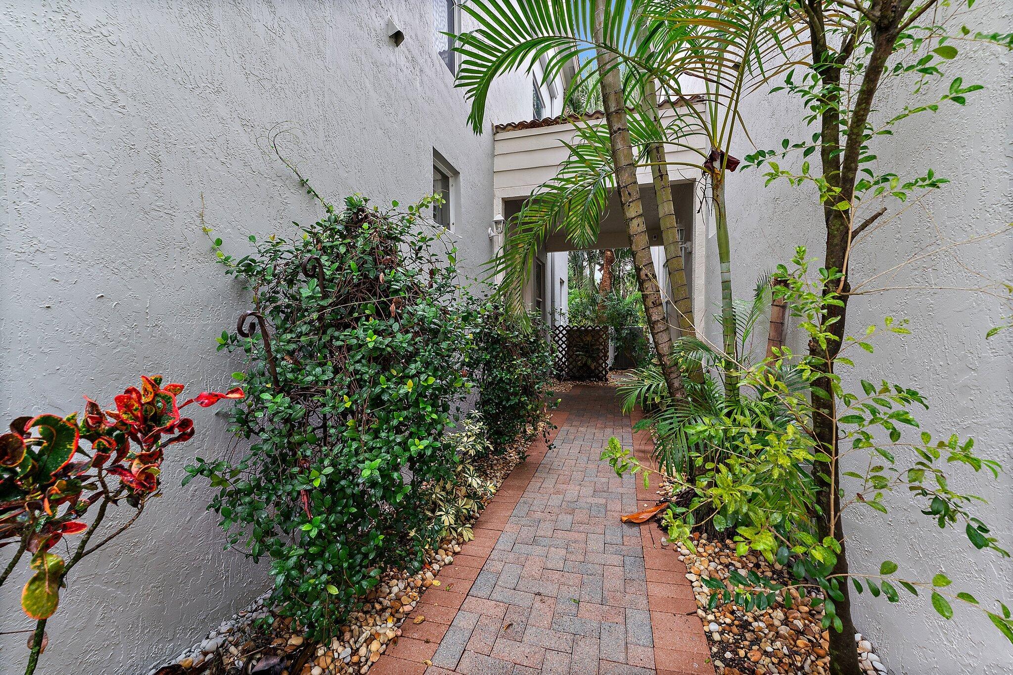 404 Resort Lane