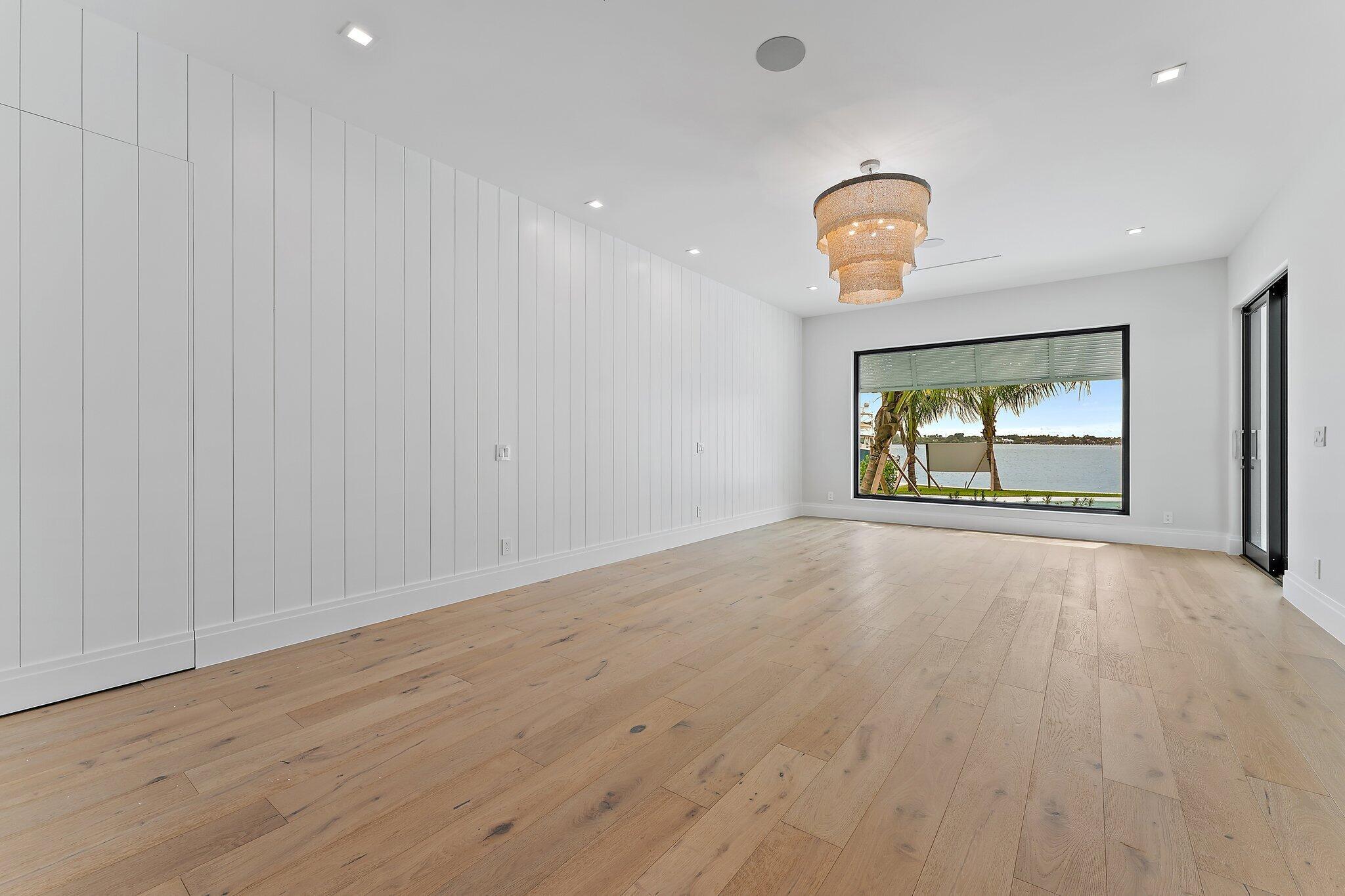 21 Bay Harbor Road