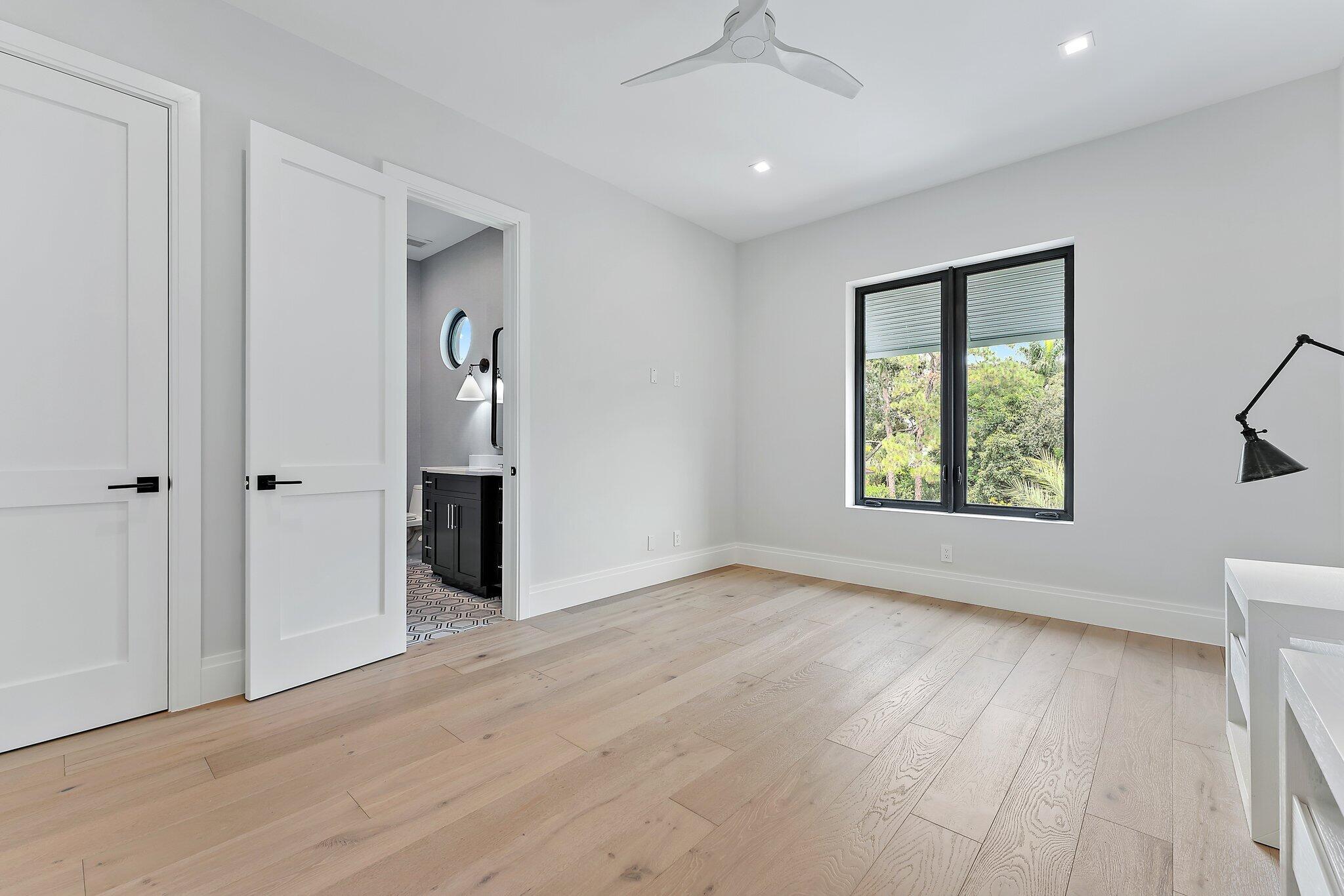 21 Bay Harbor Road