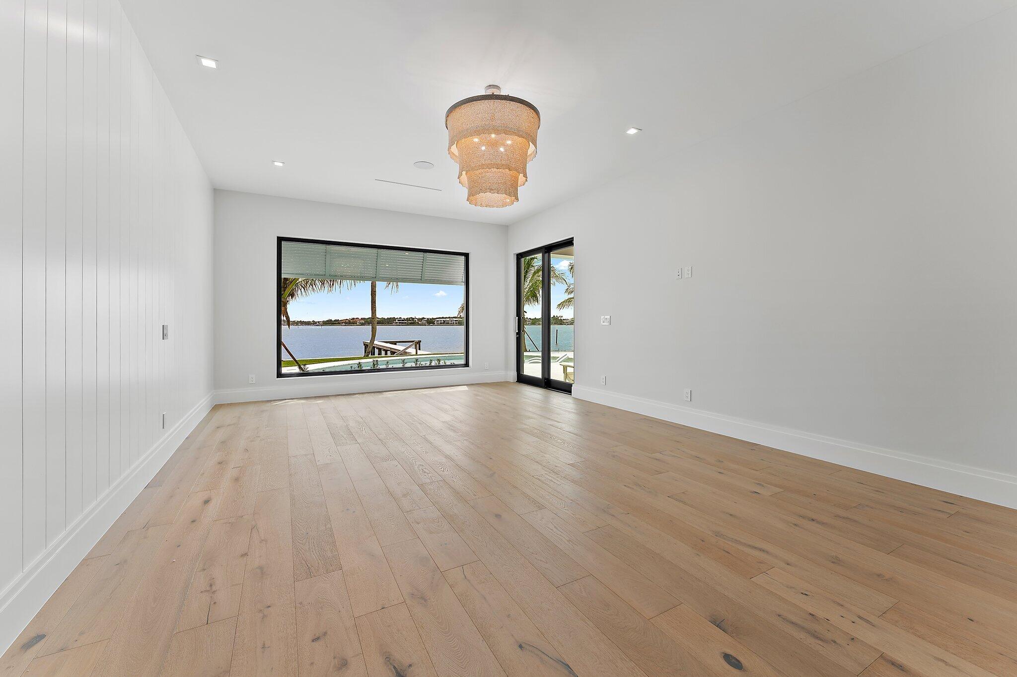 21 Bay Harbor Road