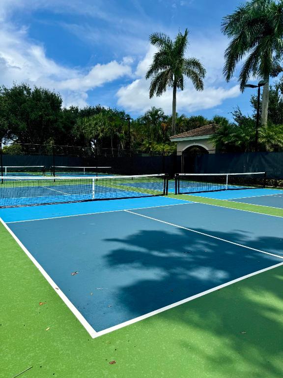 2726 Anzio Court 105